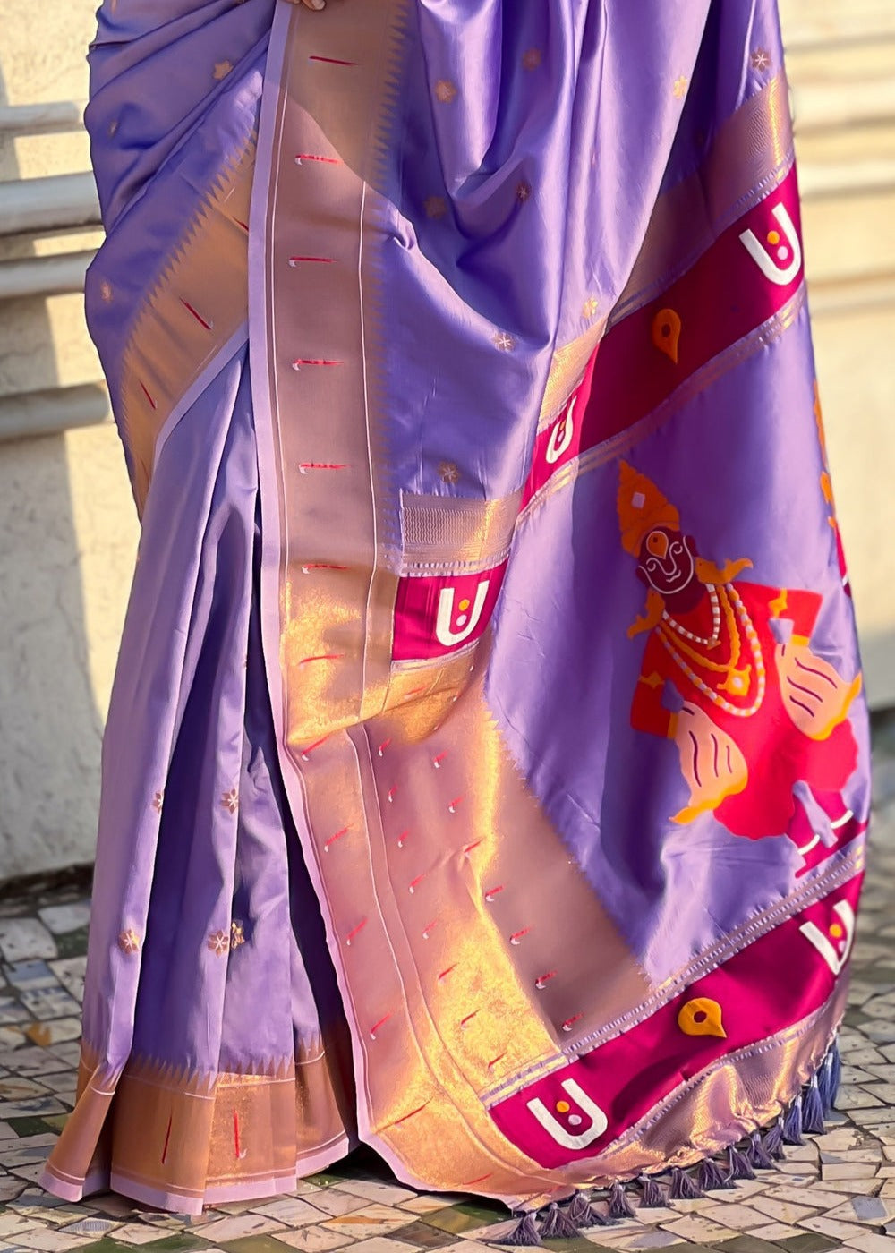 Lavender Purple Handwoven Paithani Silk Saree