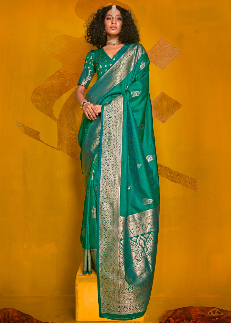 Dark Green Banarasi Silk Handloom Weaving Zari Saree