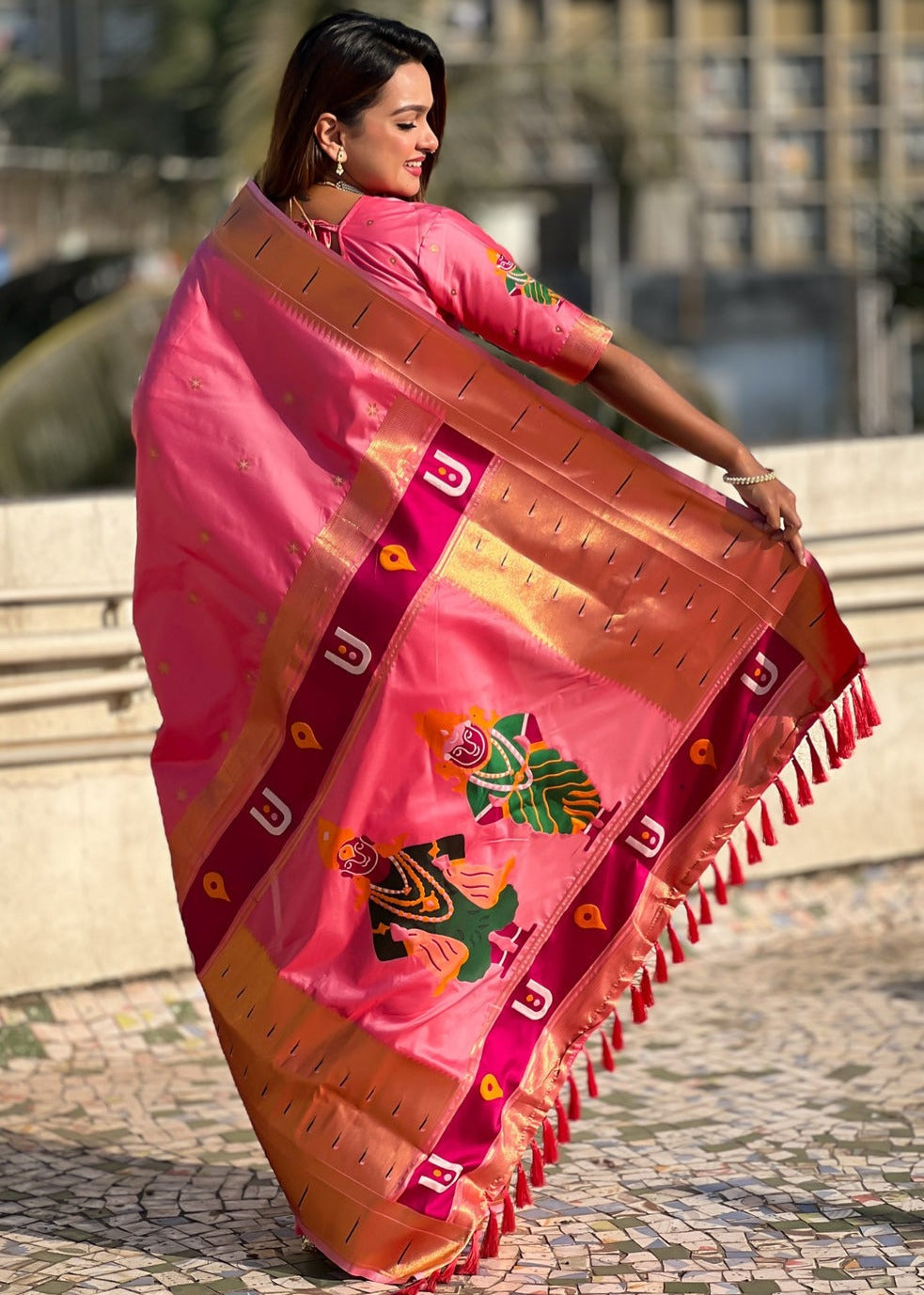Candy Pink Handwoven Paithani Silk Saree
