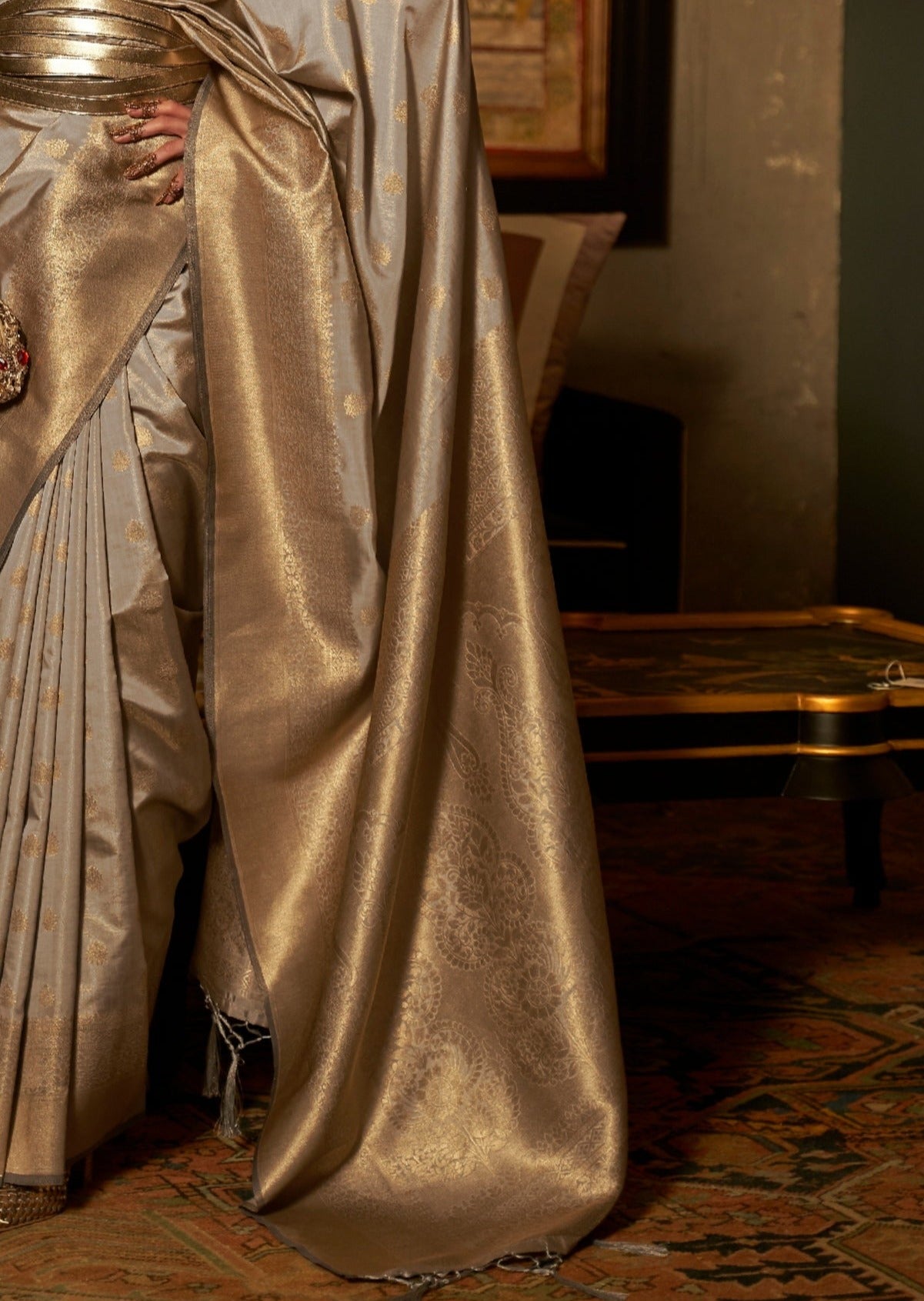 Banarasi Silk Silver Handloom Bridal Saree pallu design