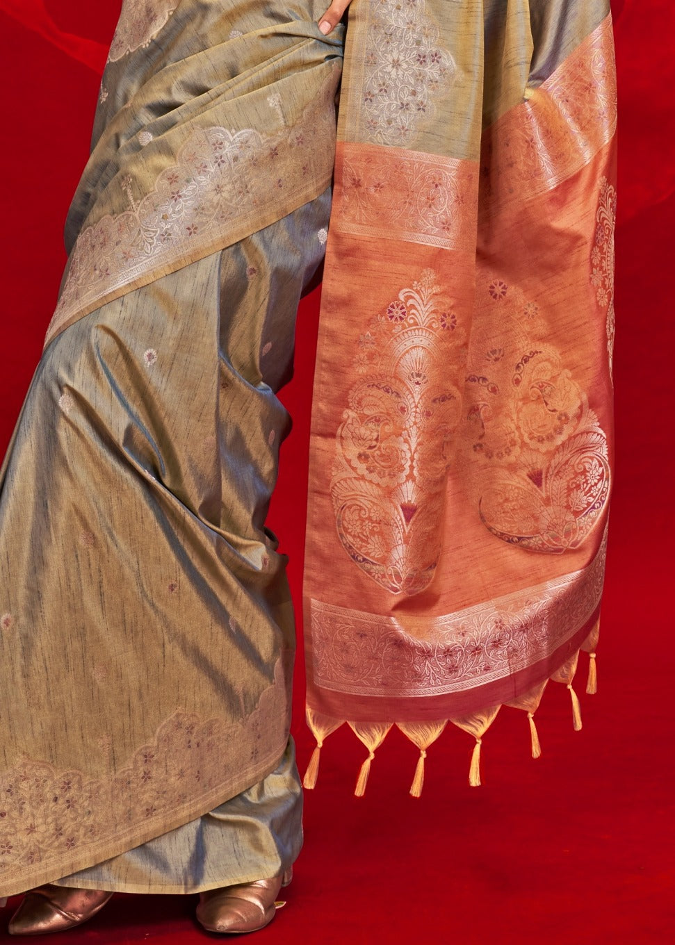 Handloom tussar silk grey saree with orange blouse – stylish indian silk saree for weddings and festivals.