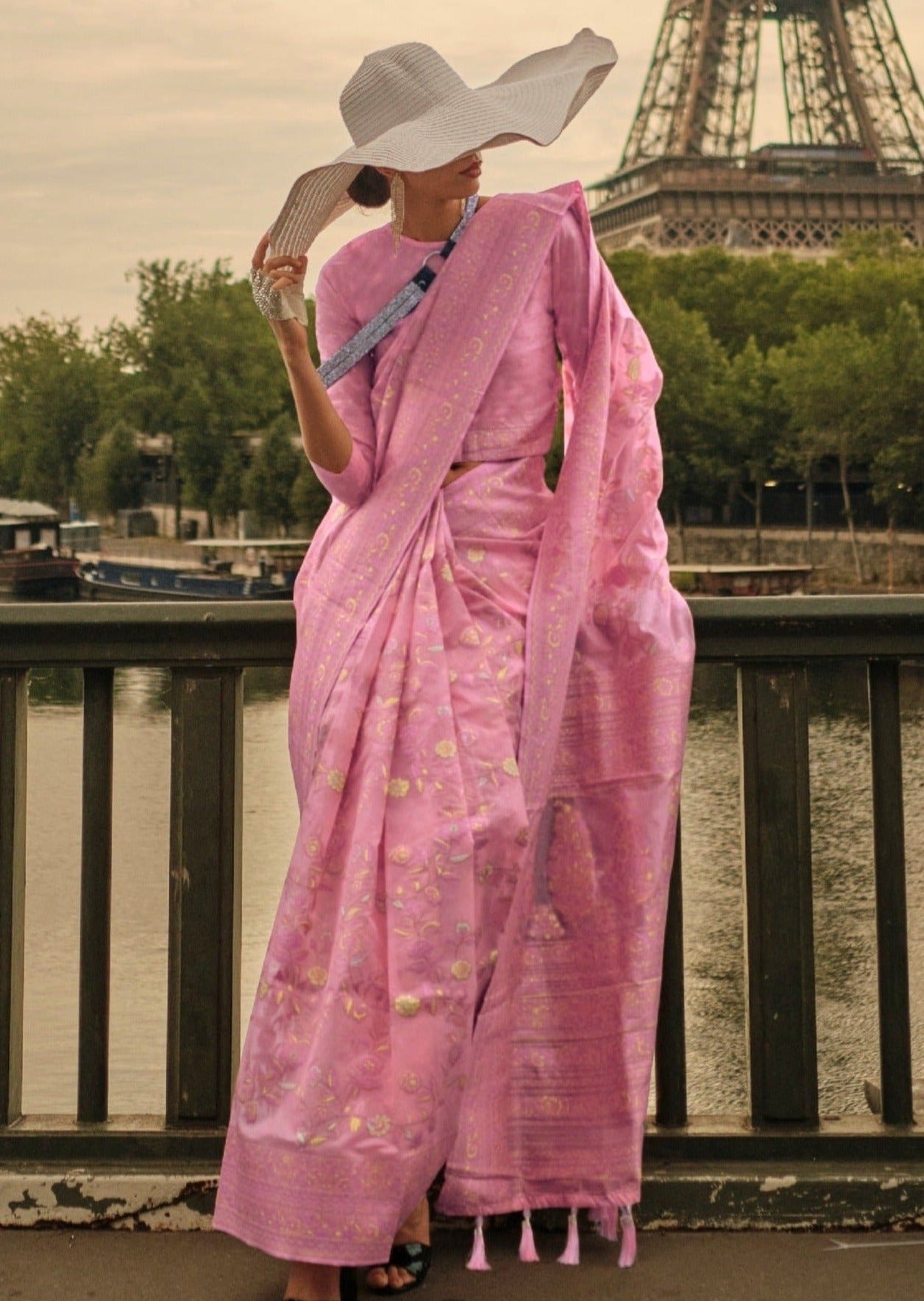 Shop kashmiri organza embroidered bridal saree online shopping for wedding in rose pink color.