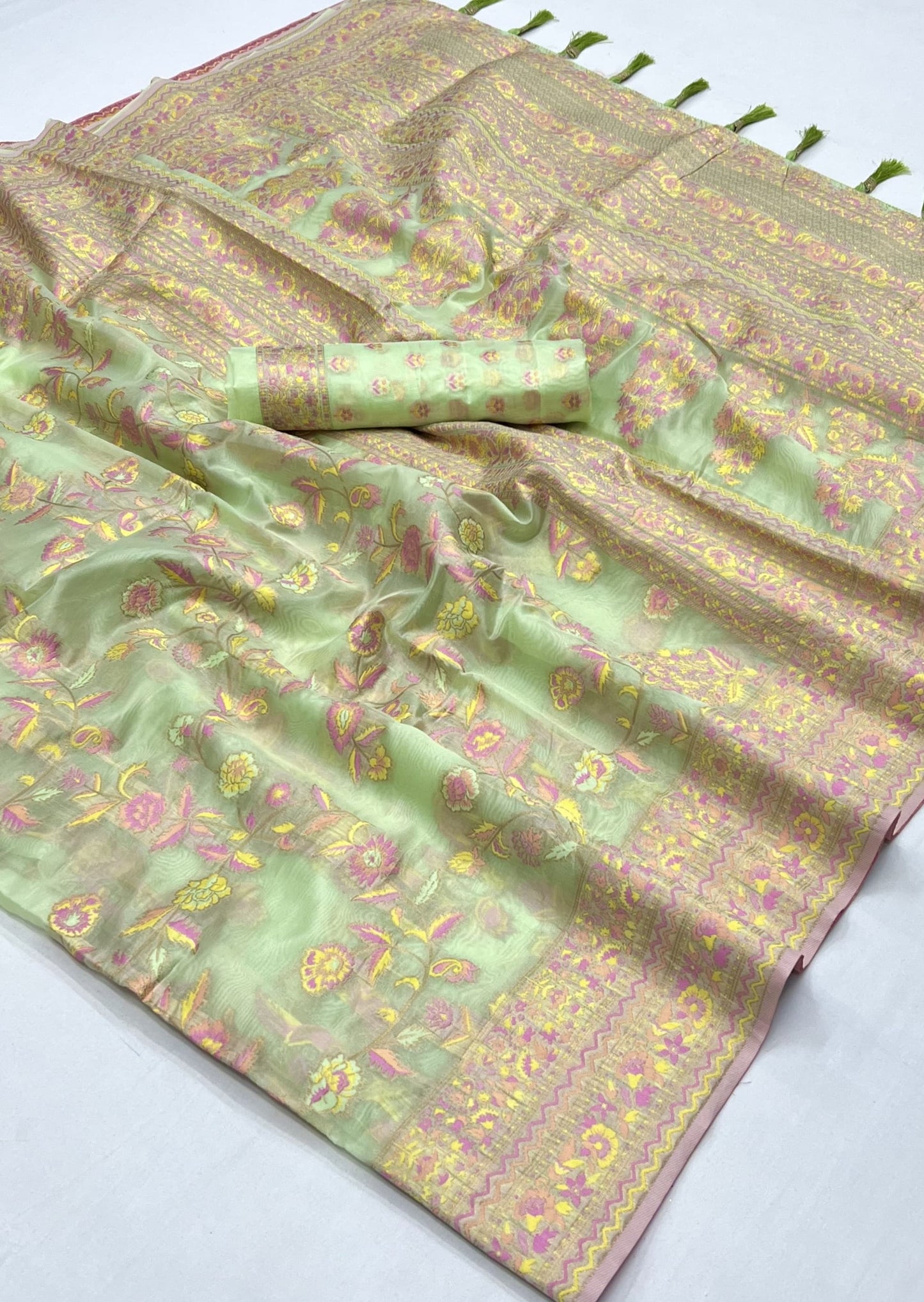 Kashmiri Organza Green Embroidered Handloom Saree