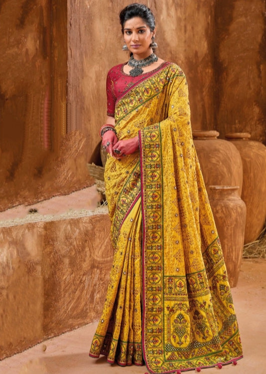 Kutch embroidery mirror work saree blouse online shop price.