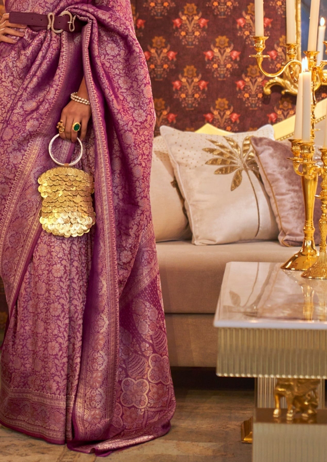 Pure banarasi silk magenta pink handloom saree pallu design online.