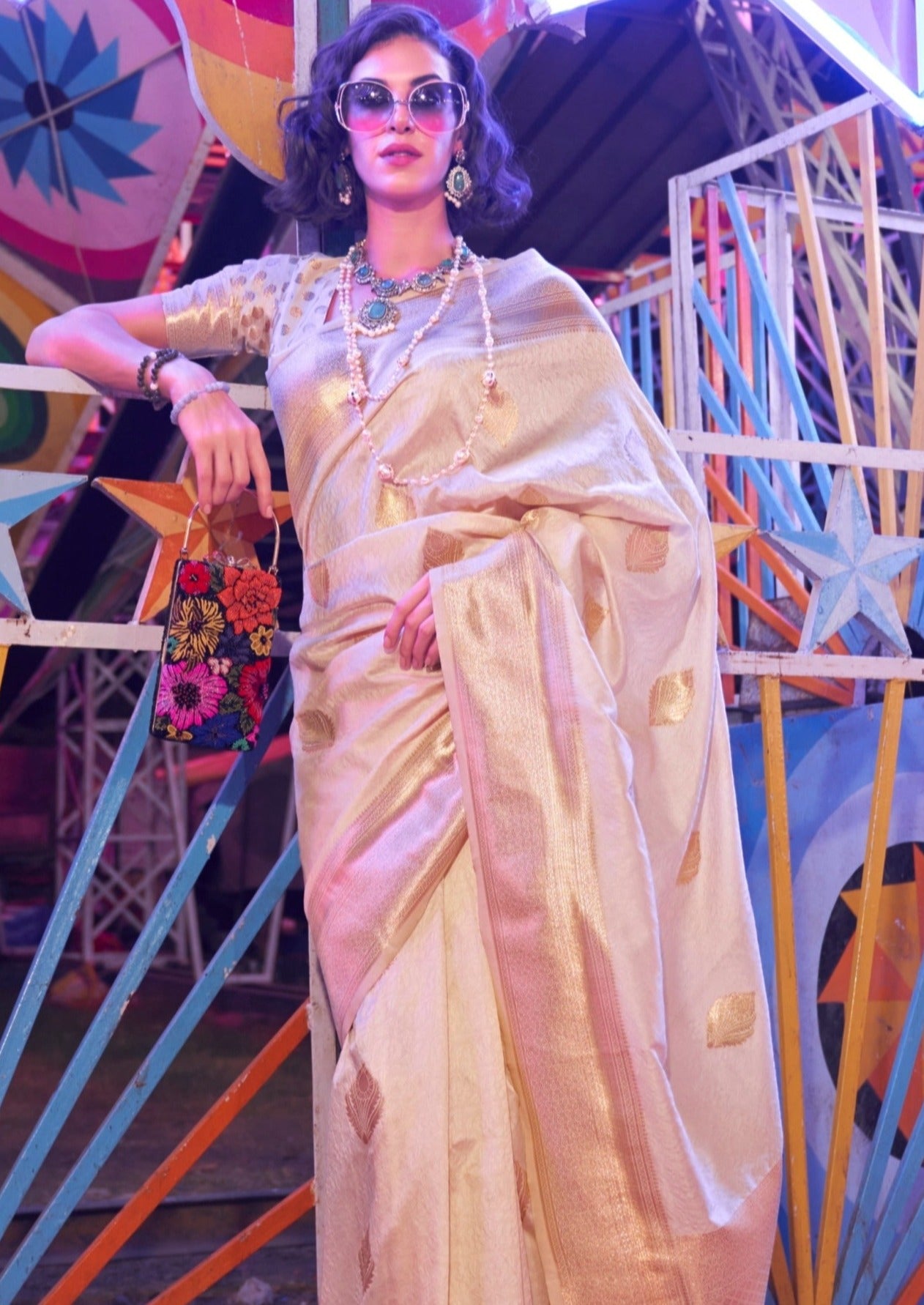 Pure handloom banarasi silk white saree with golden border online.