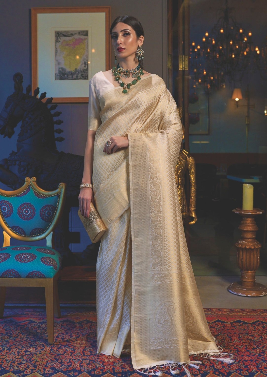 Pure handloom silk off white kanjivaram saree online.