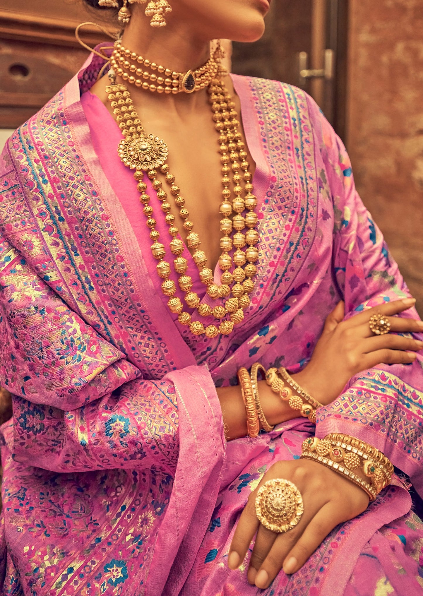 Pure kashmiri jamawar silk light pink pashmina saree blouse.