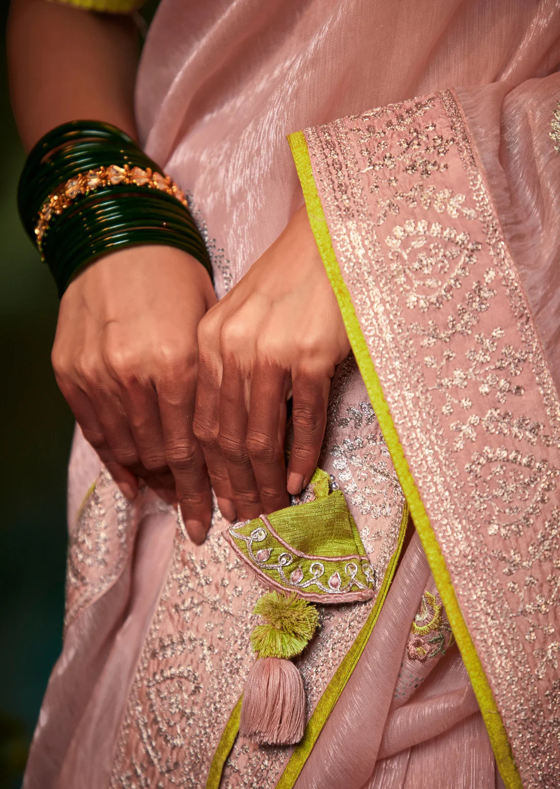 Pink organza saree design.