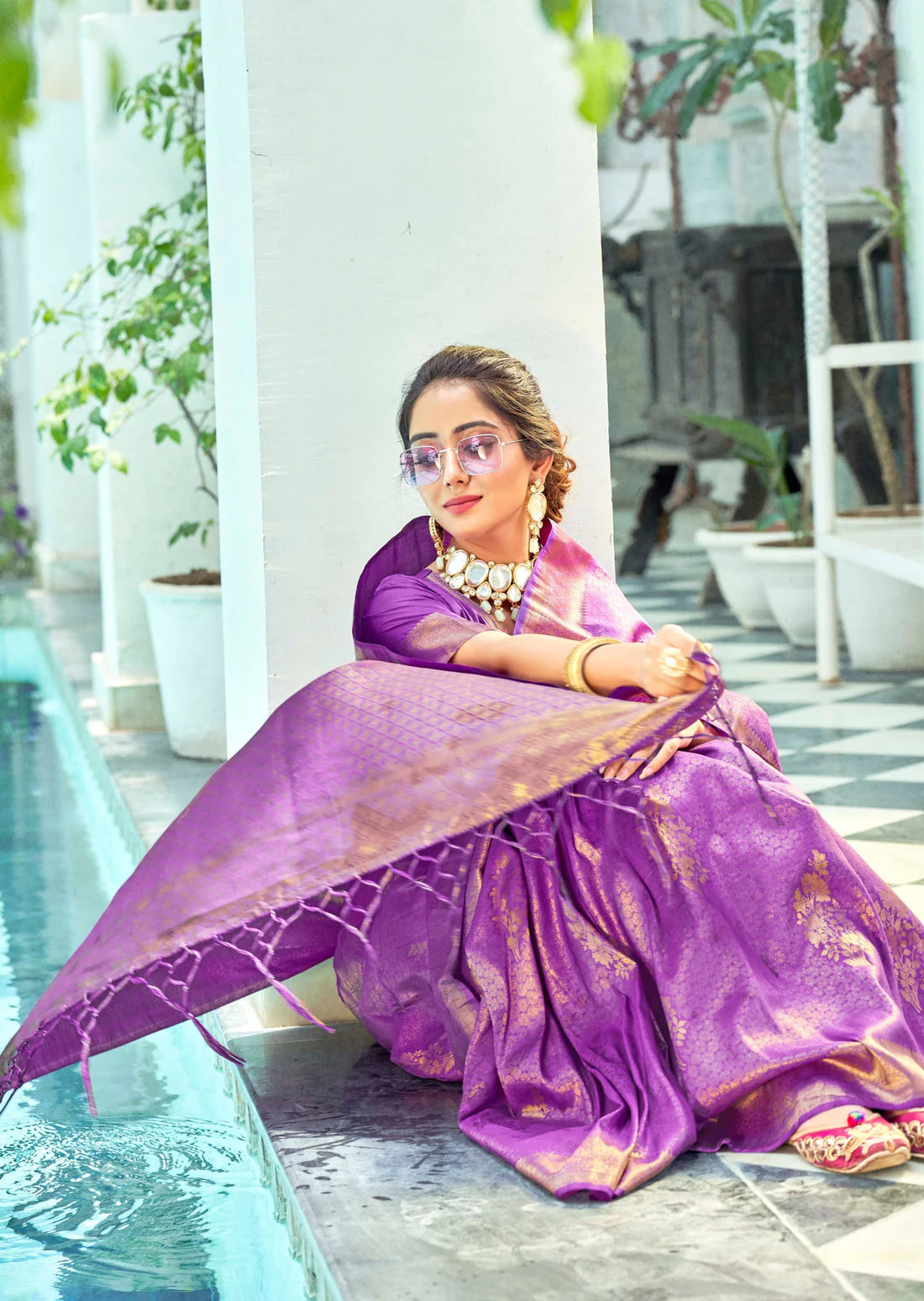 Shop luxury silk handloom sarees brands online shopping price.