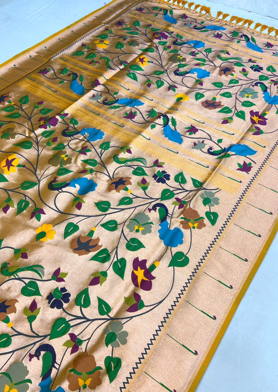 Pure Paithani Silk Handwoven Saree