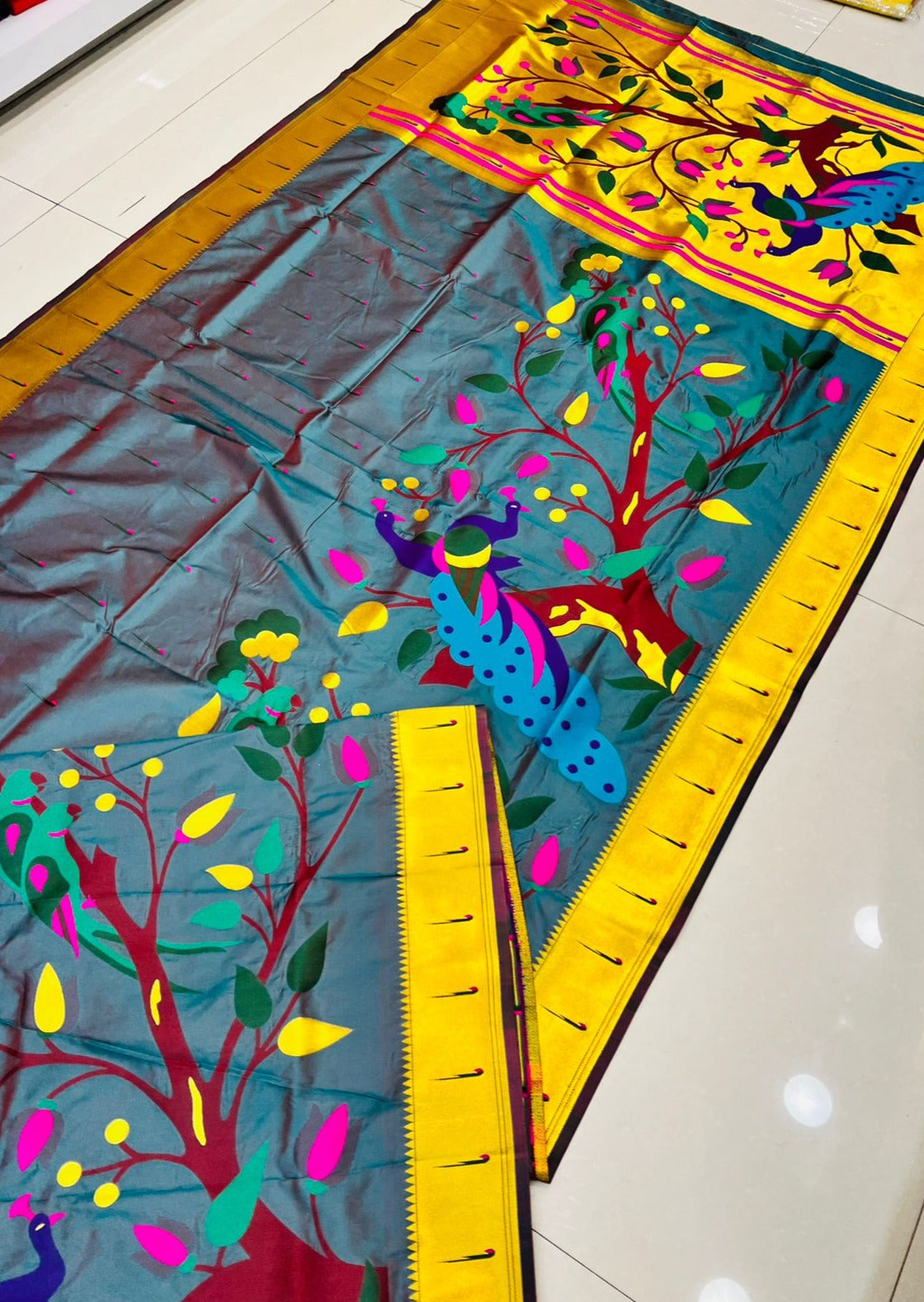 Handloom Paithani Sarees online original