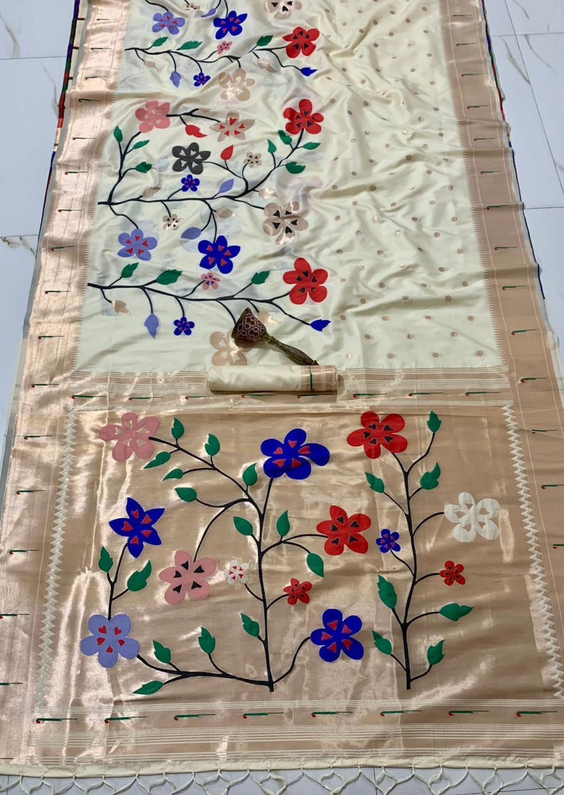 Pure Paithani Handloom Silk Muniya Border Saree (with colour options)
