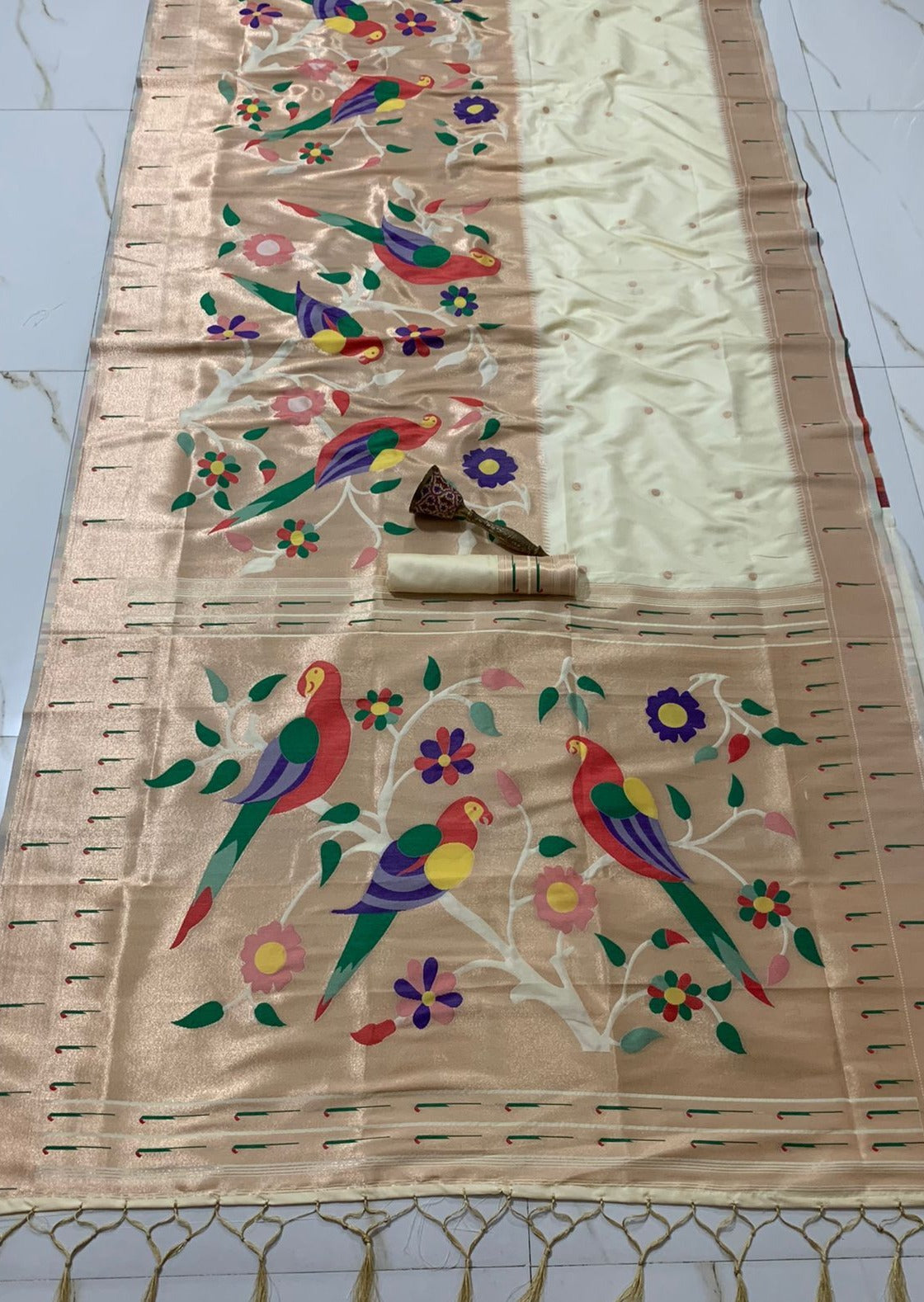 Pure silk Paithani online