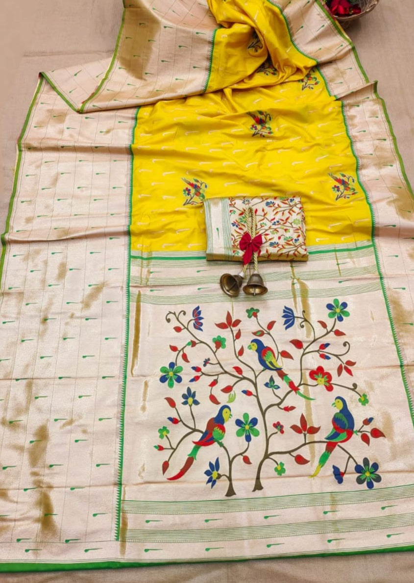 Yellow Paithani saree Muniya Border
