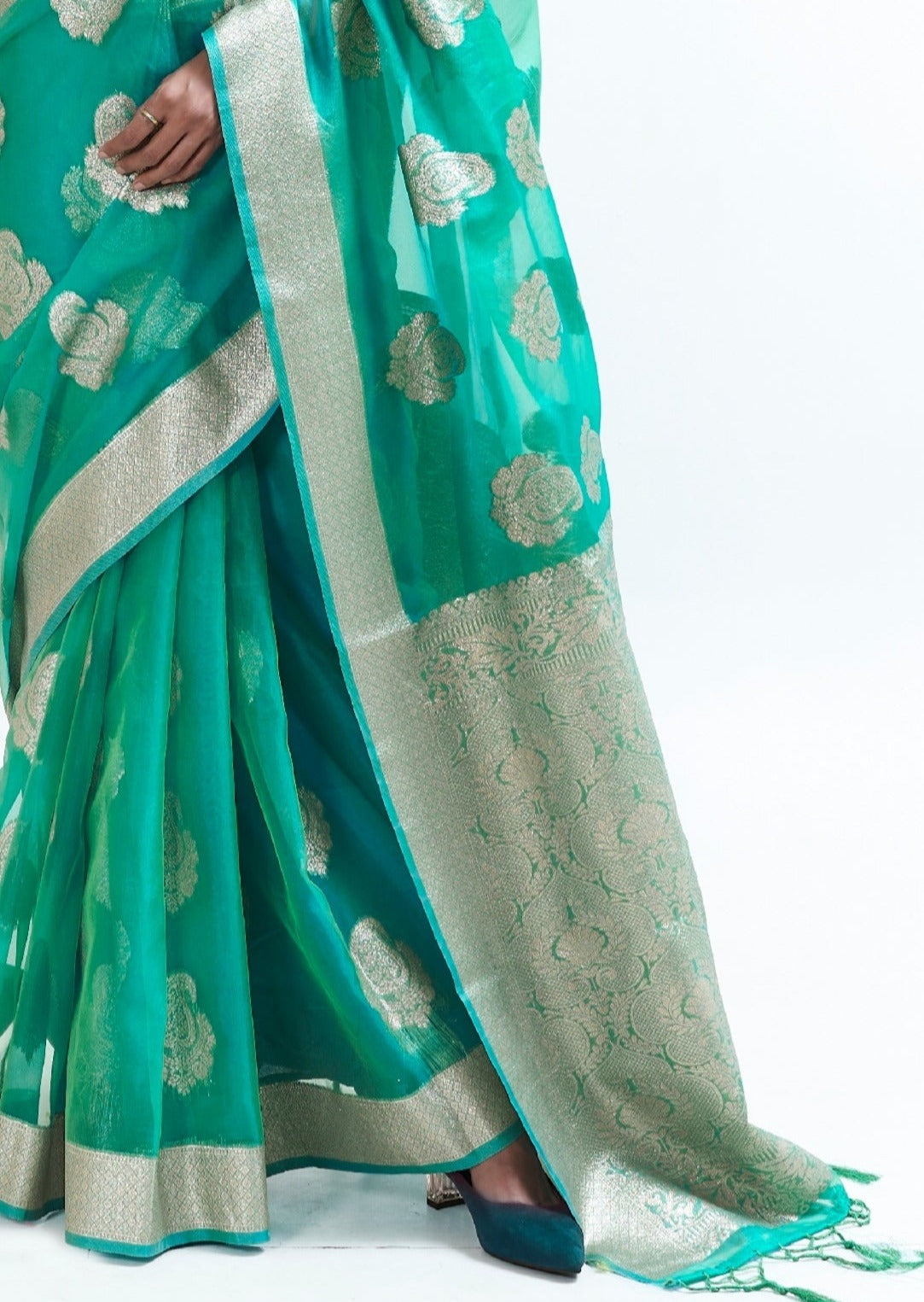 Pure Organza Handloom Green Bridal Saree