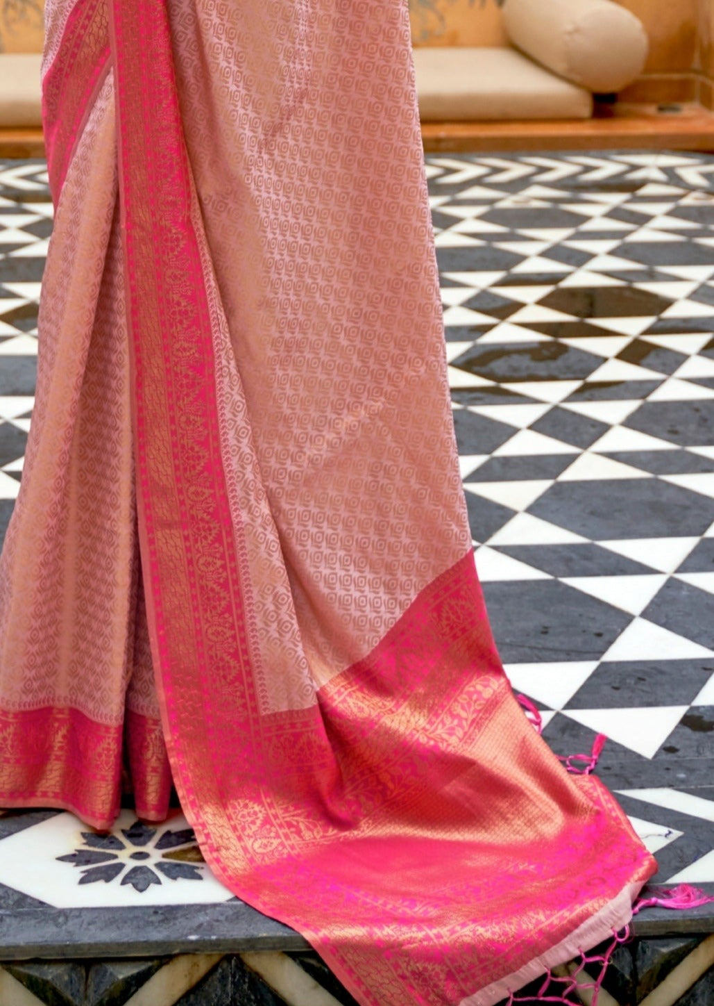 Pure Handloom Kanjivaram Silk Rose Pink Saree