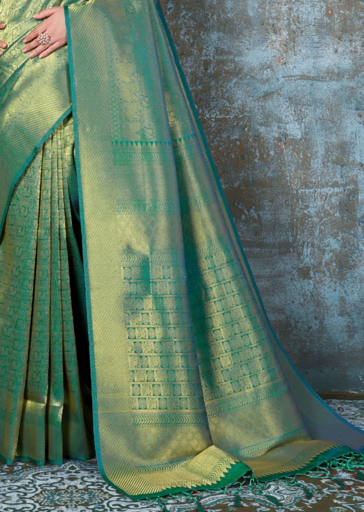 Royal Green Kanjivaram Silk Bridal Saree