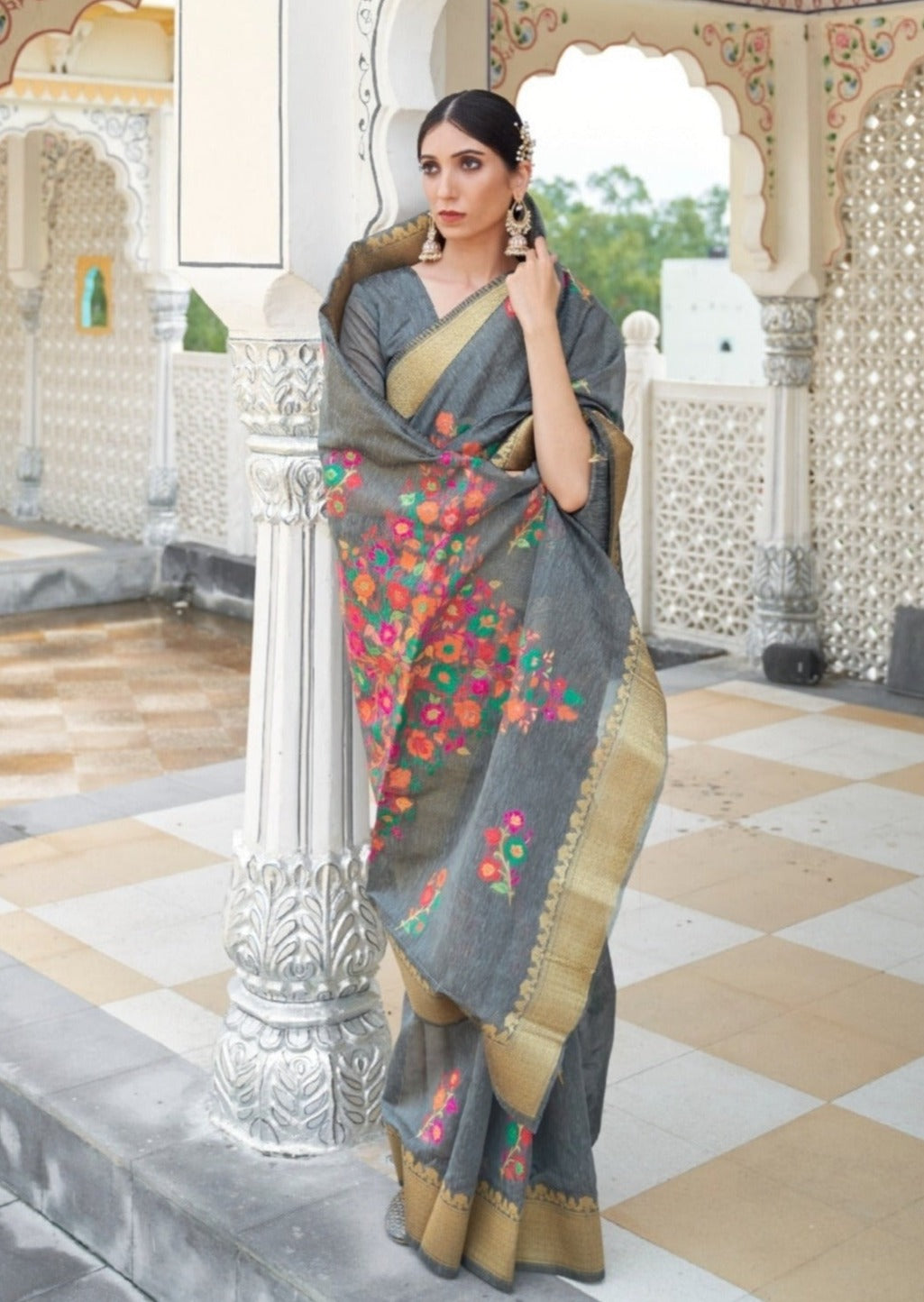 Pure Handloom Linen Grey Saree