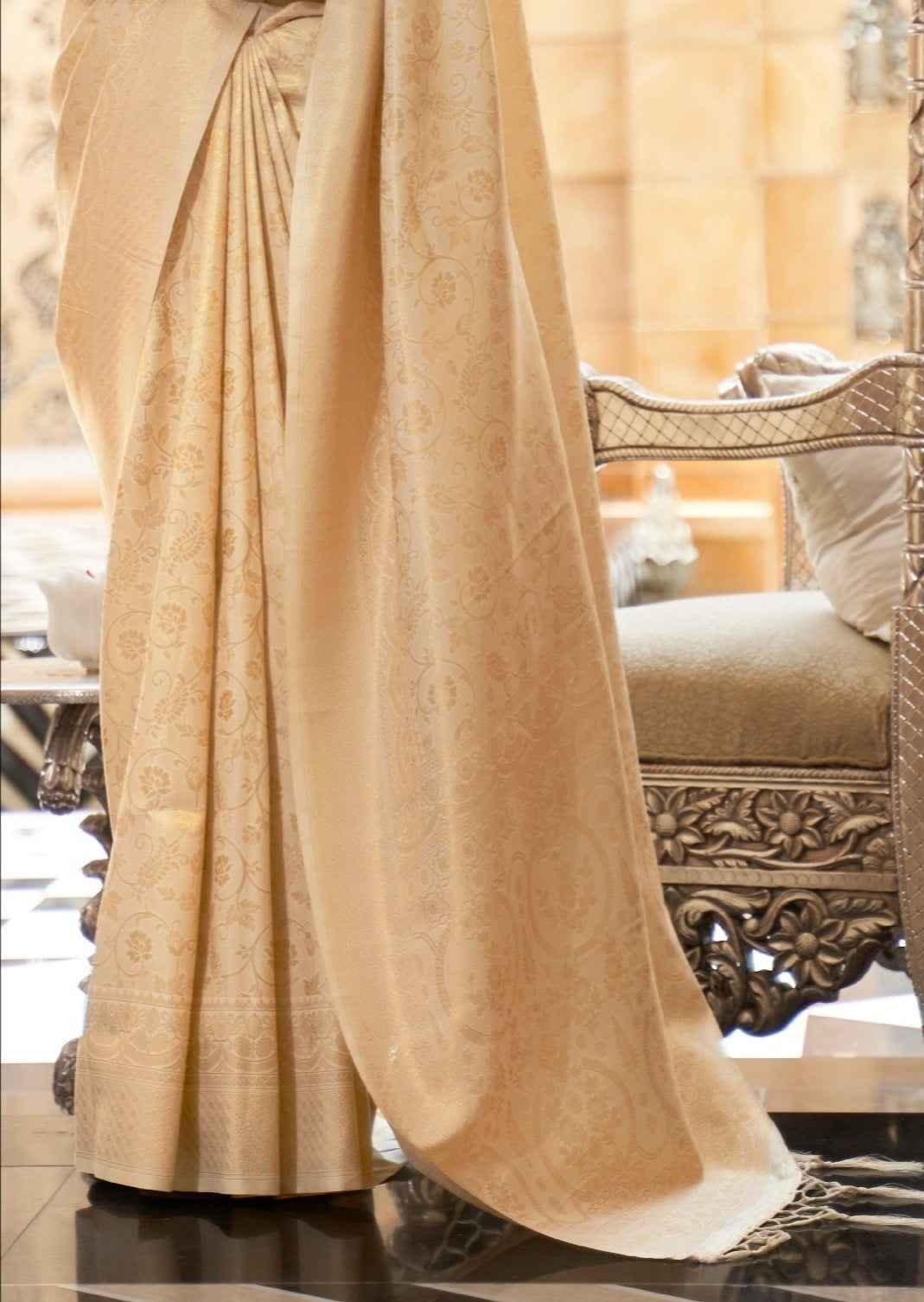 Royal Portraiture Kanjivaram Silk Cream Saree
