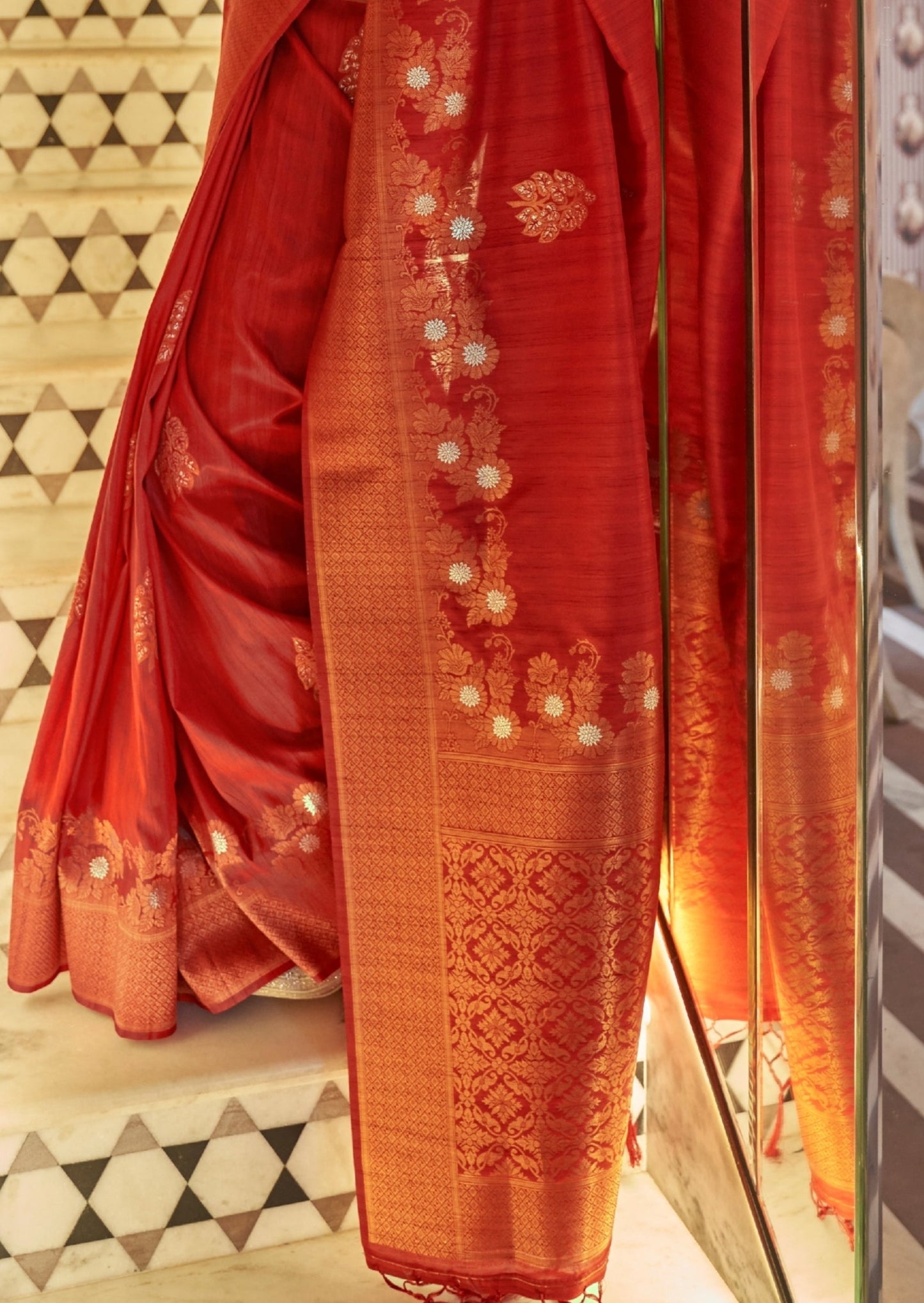 Banarasi Tussar Silk Red Handloom Bridal Saree