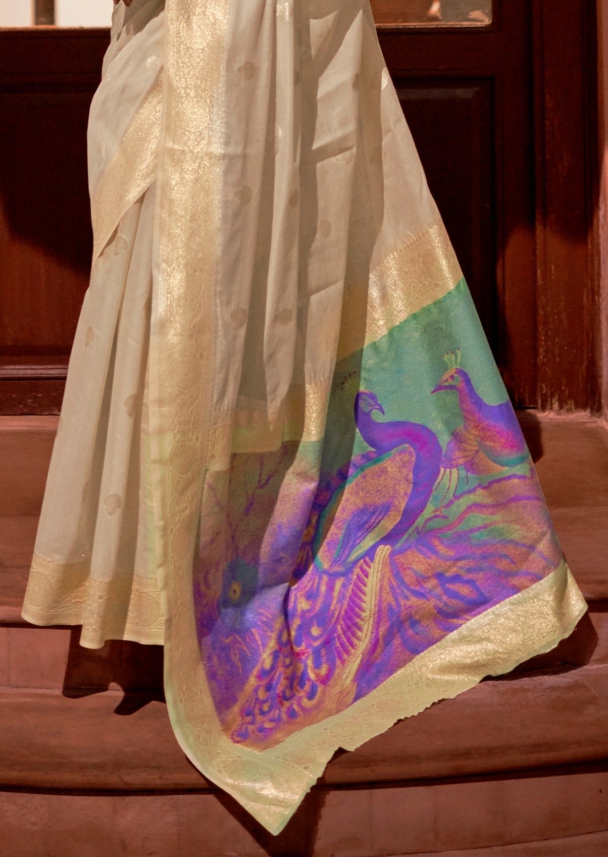 Banarasi Silk Handloom Weaving Cream Saree