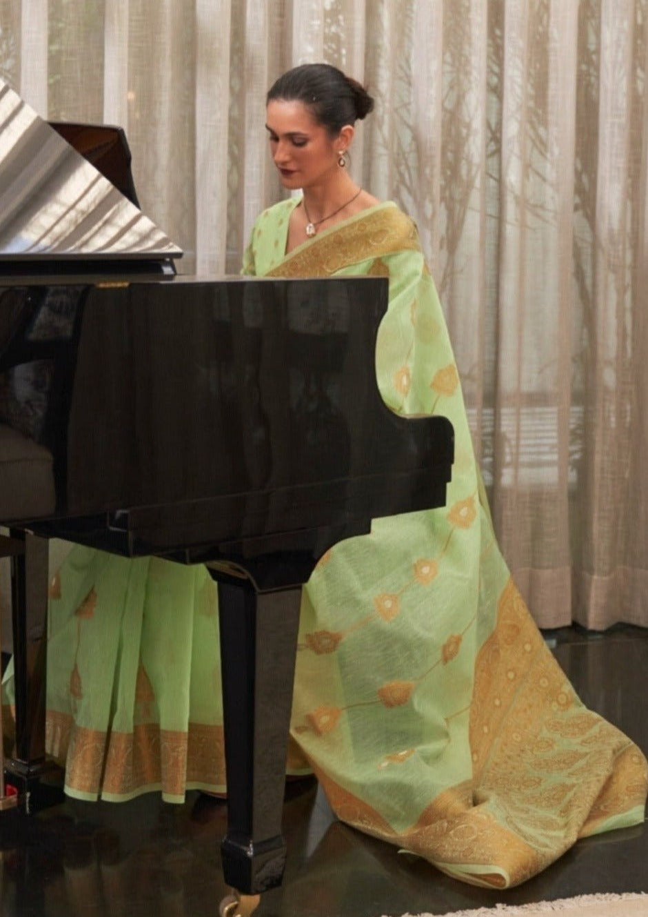 Pure linen saree online