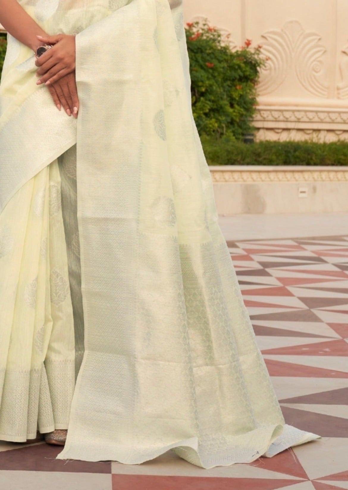 Pure Linen Oatmeal Cream Saree