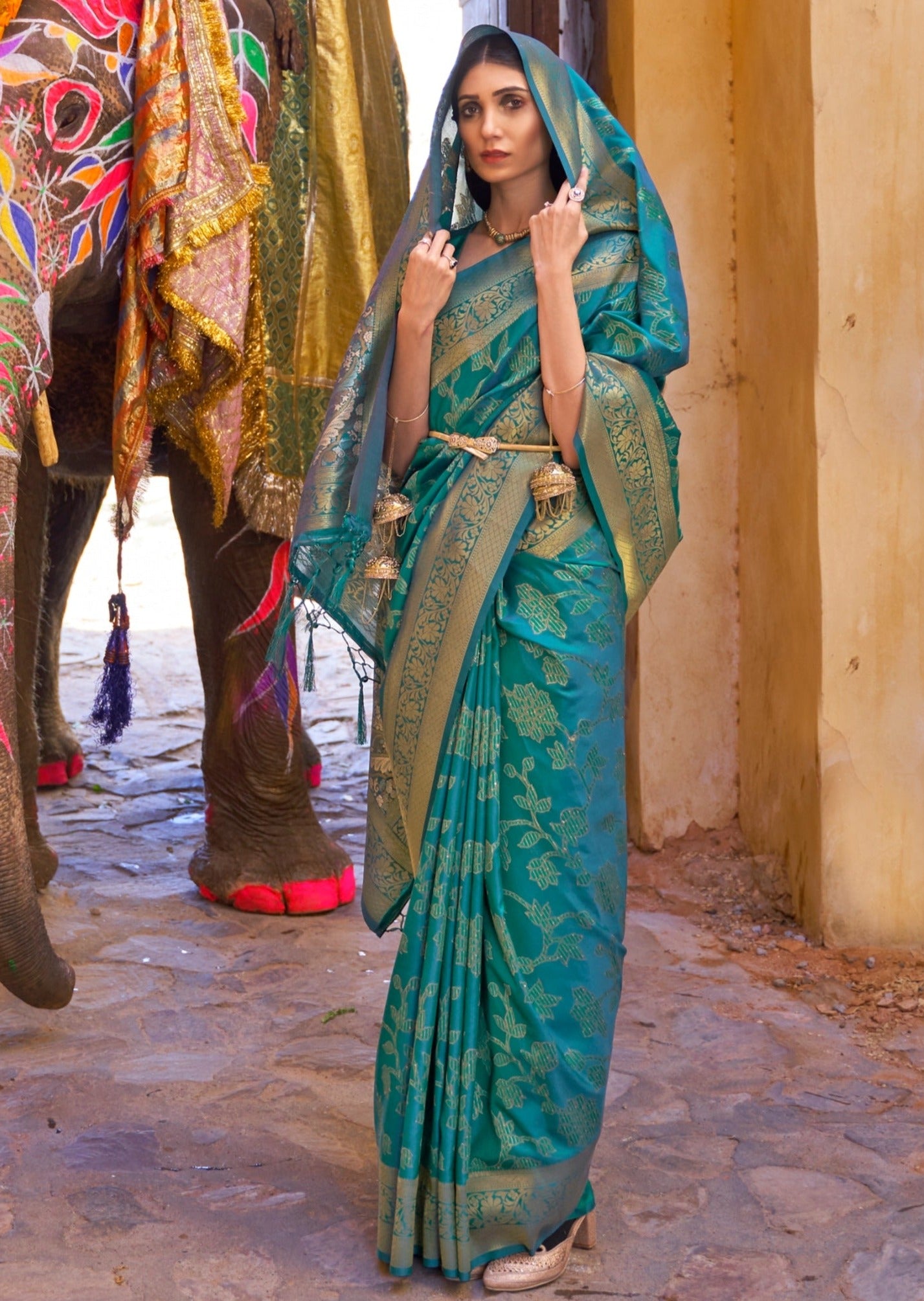 Kalakarni Silk Emerald Green Saree