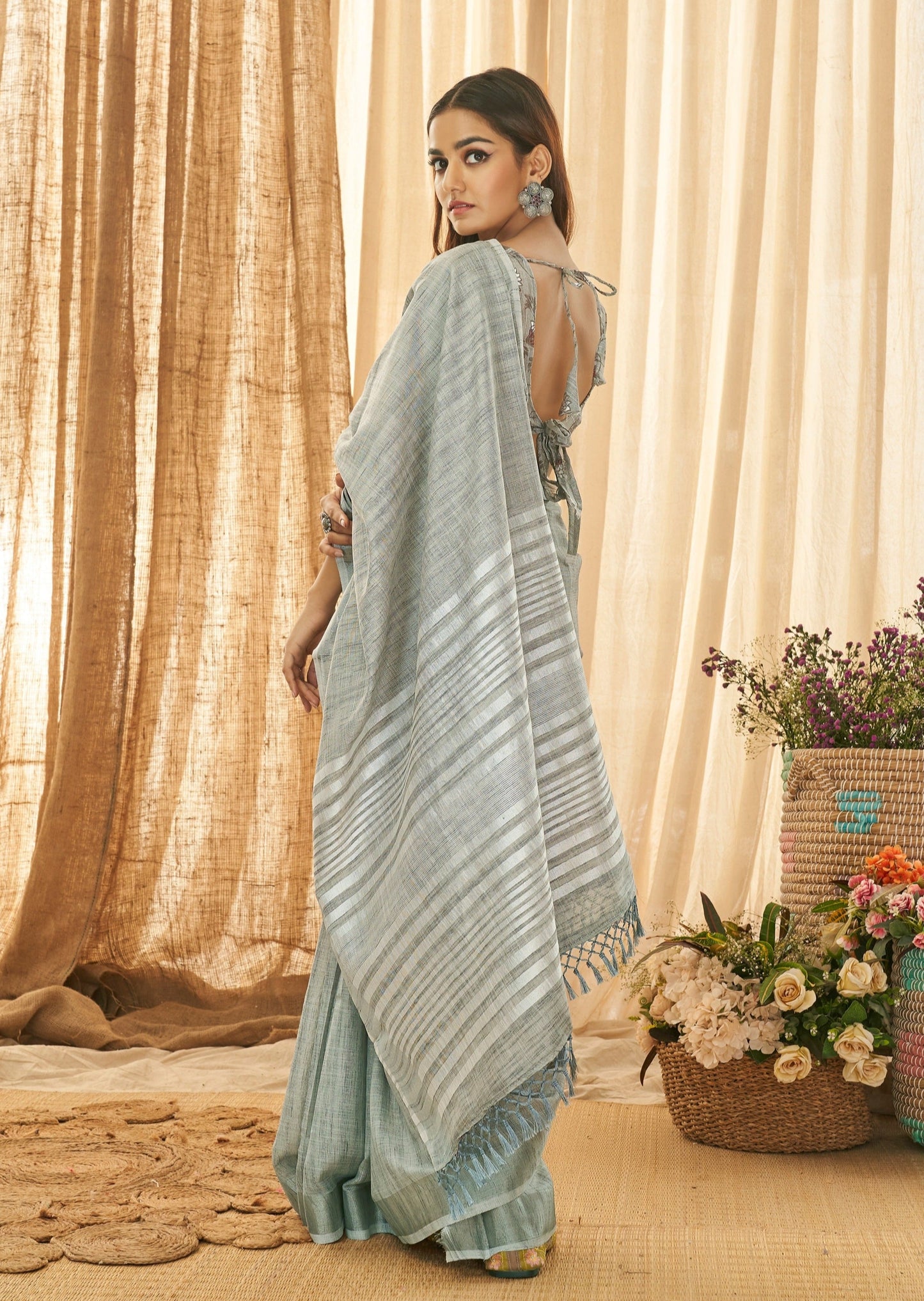 Pure Handloom Linen Grey Saree