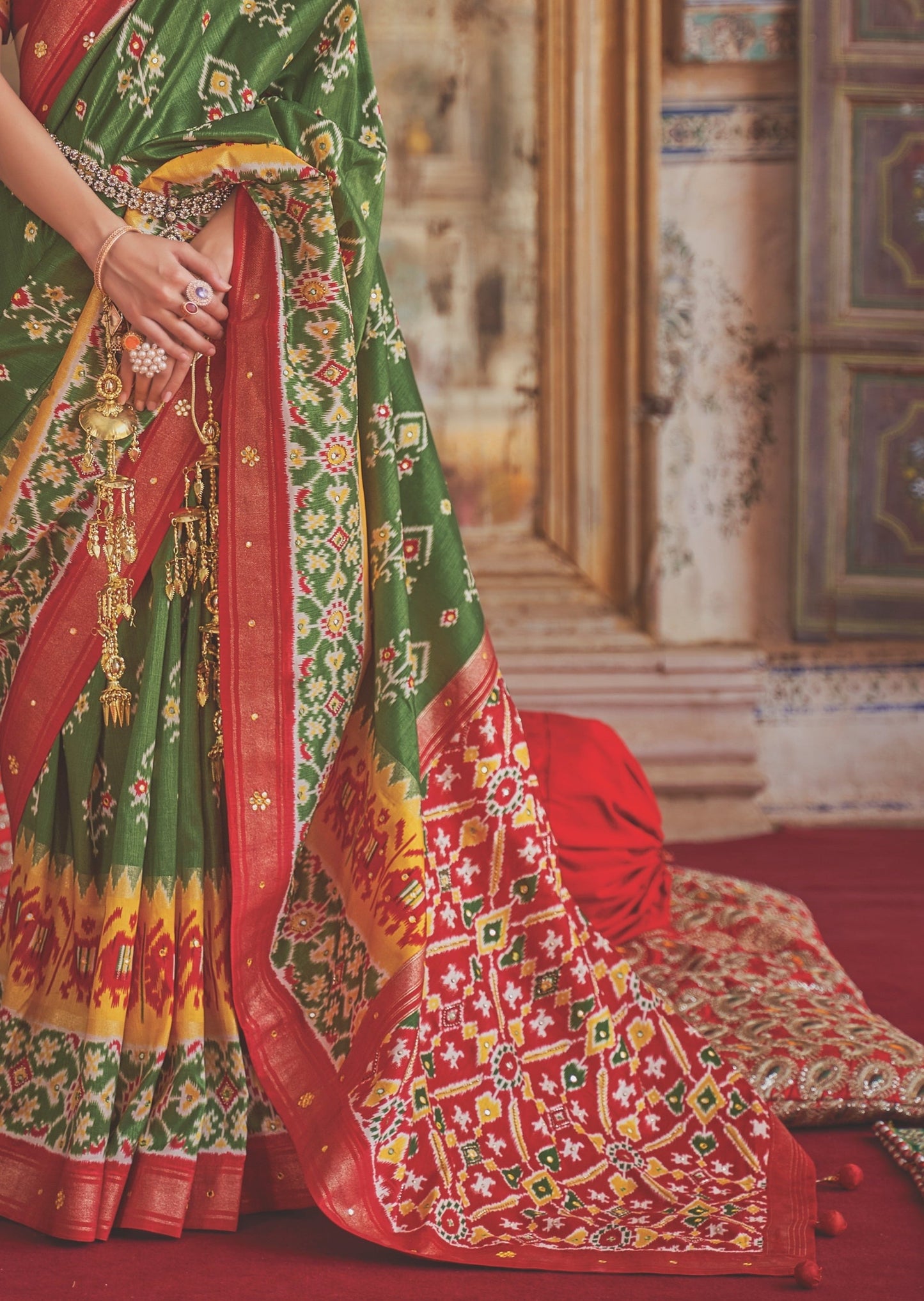 Patan Patola Silk Mirror Work Green Double Ikat Saree