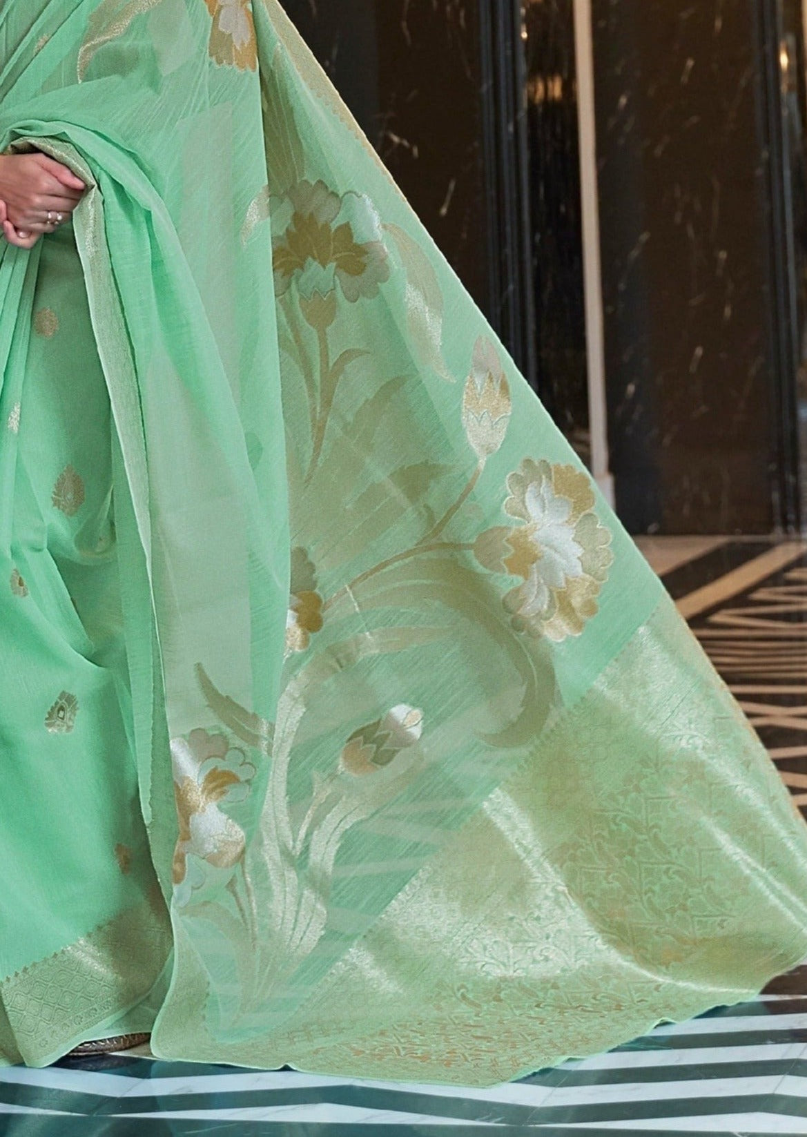 Pure Linen Mint Green Saree with Zari Border