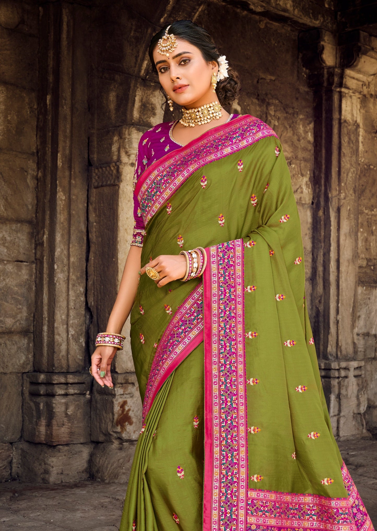 Cut Dana Mirror Handwork Mehendi Green Patola Saree