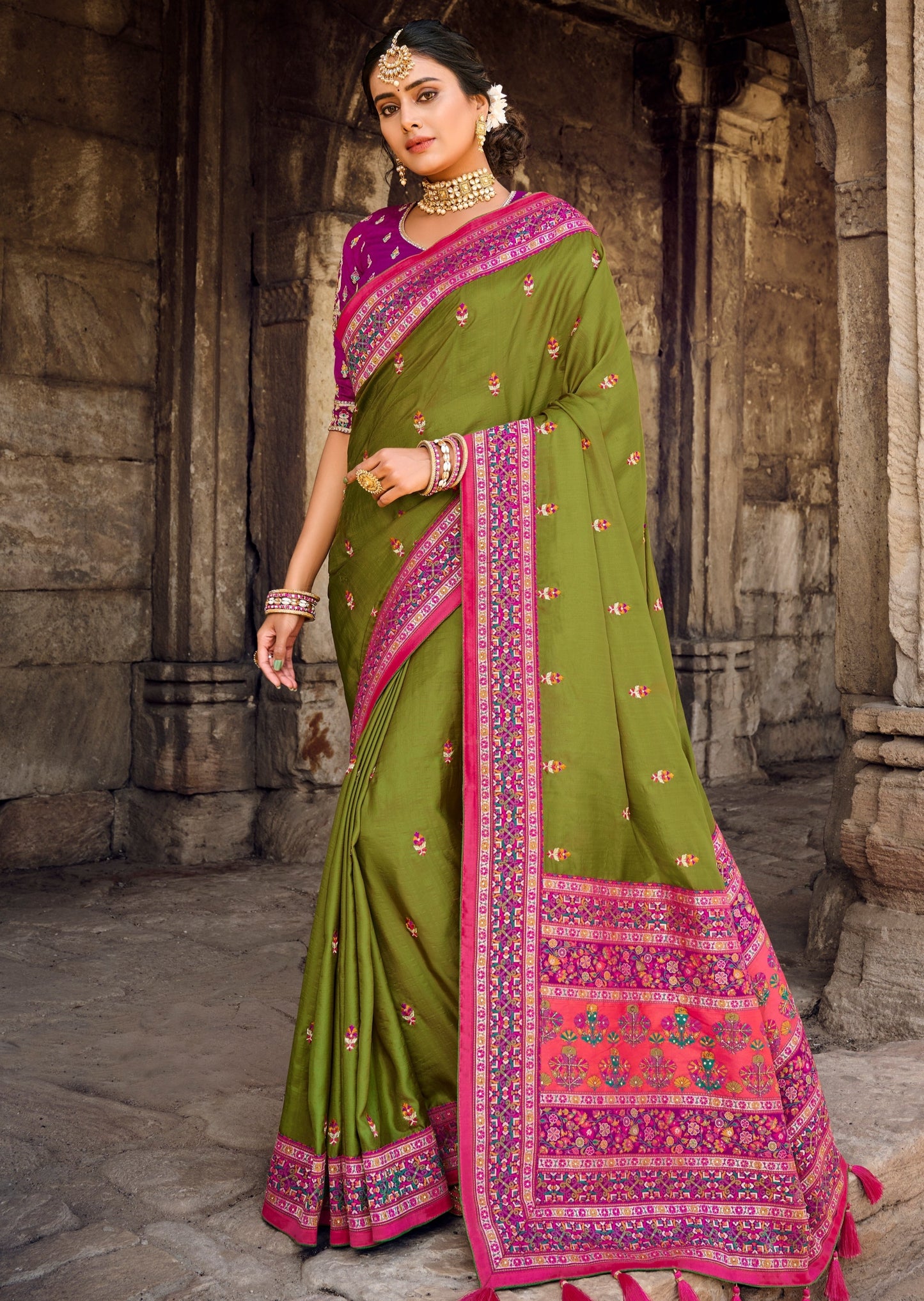 Cut Dana Mirror Handwork Mehendi Green Patola Saree