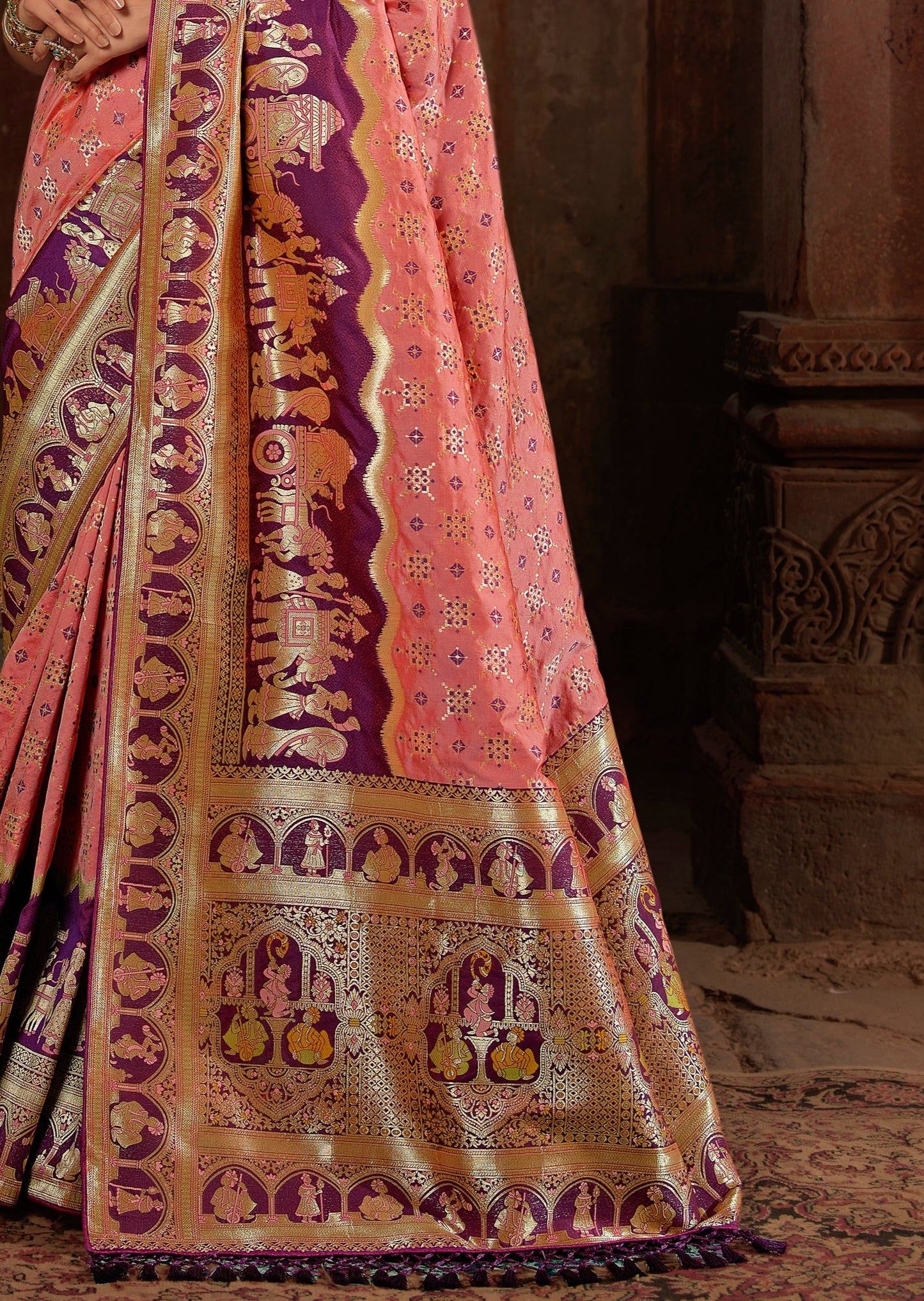 Handloom Weaving Peach Banarasi Patola Silk Saree with Meenakaari