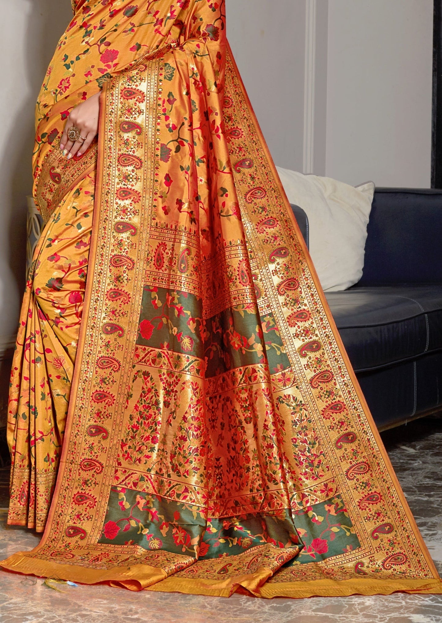 Kashmiri Jamawar Yellow Pure Pashmina Saree
