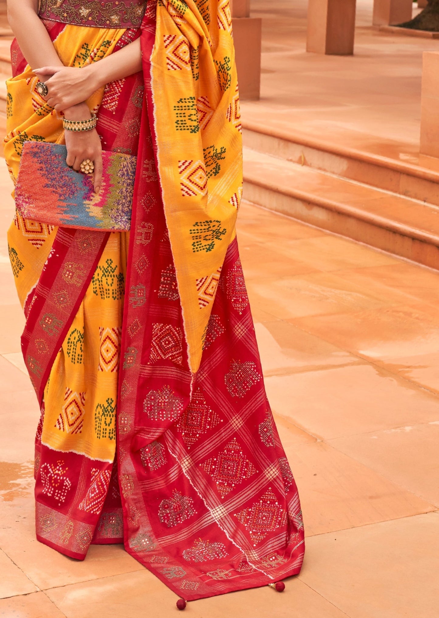 Saree pallu