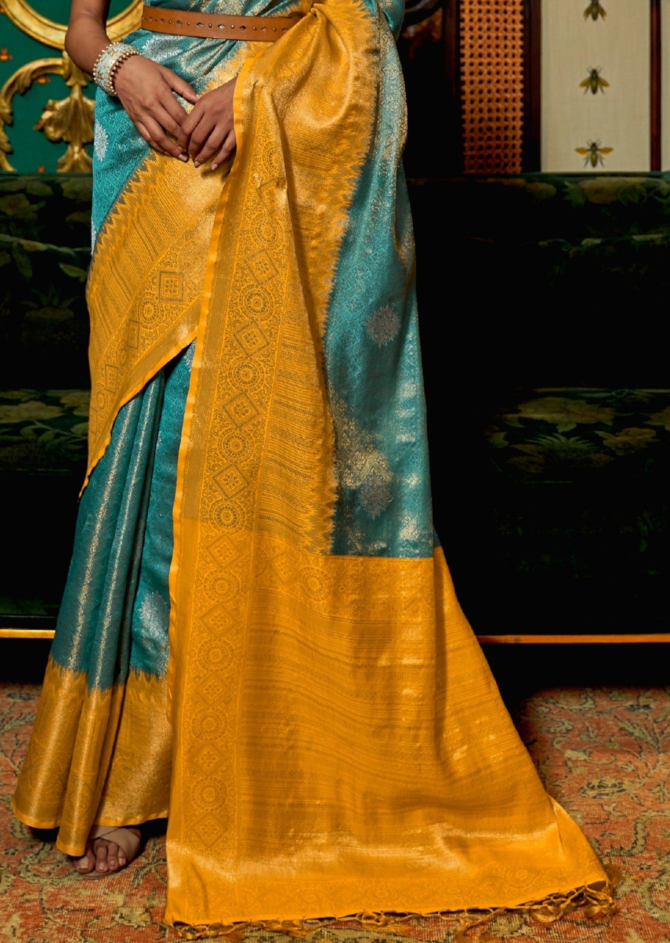 Saree pallu