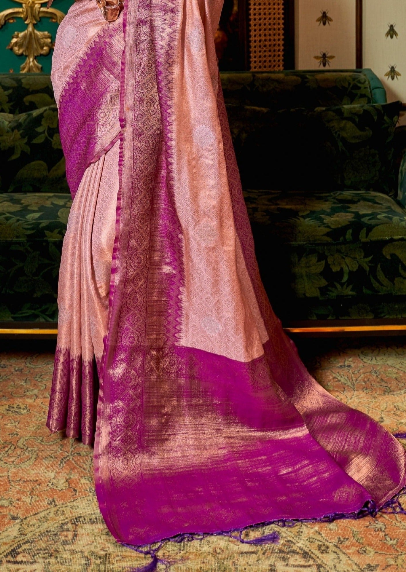 Pink Banarasi Saree pallu design