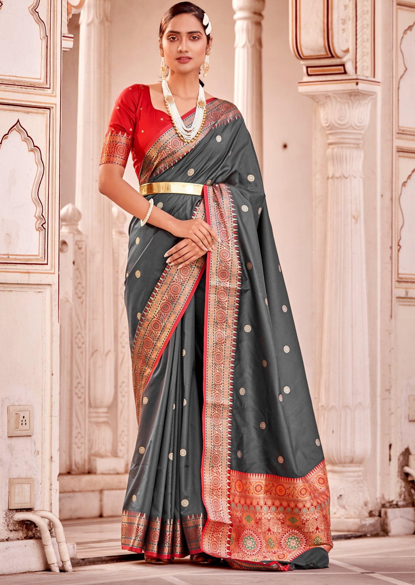 Grey Handloom saree online