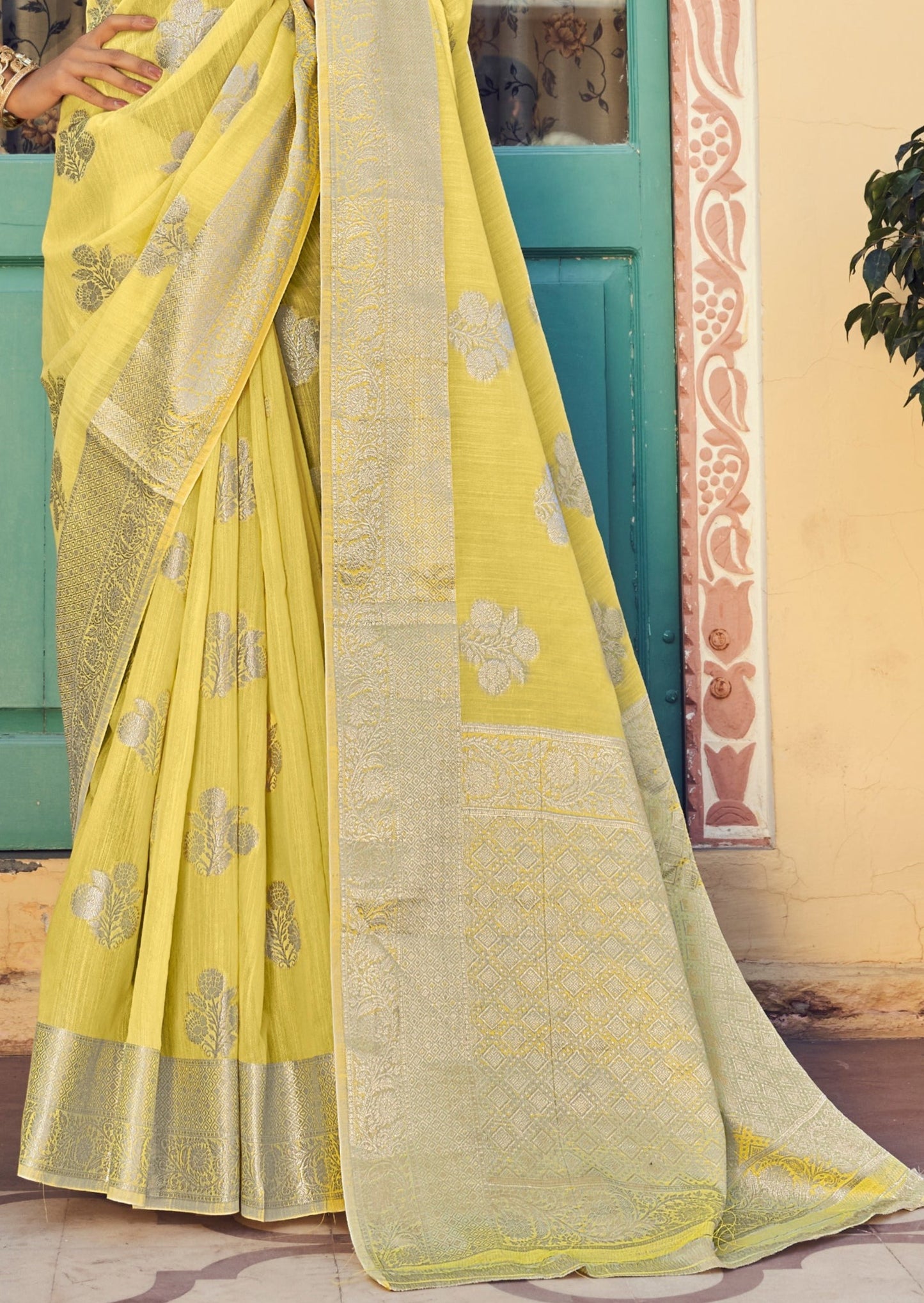 Yellow Maheshwari Silk Saree