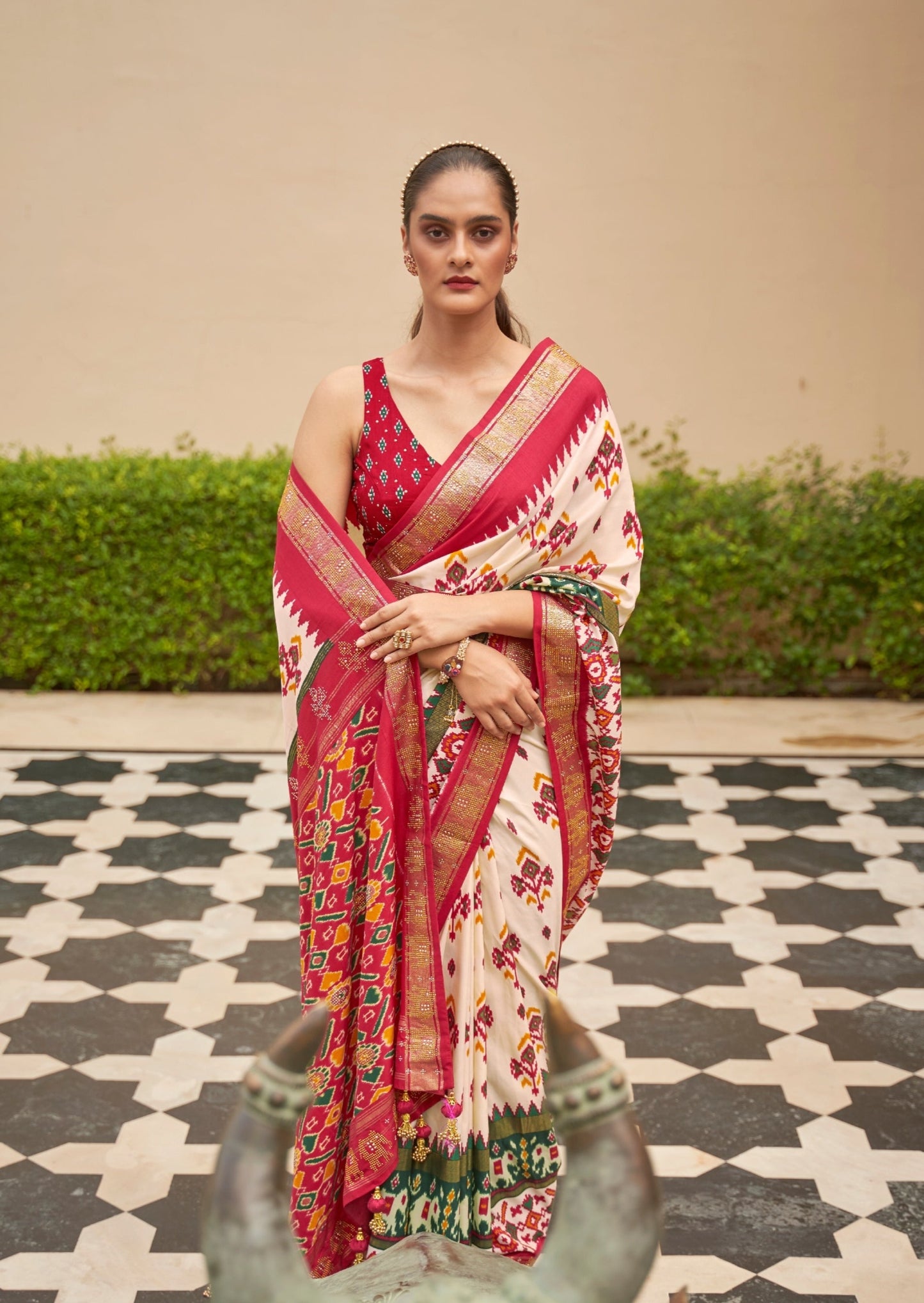 Double Ikkat Patola Silk White Saree