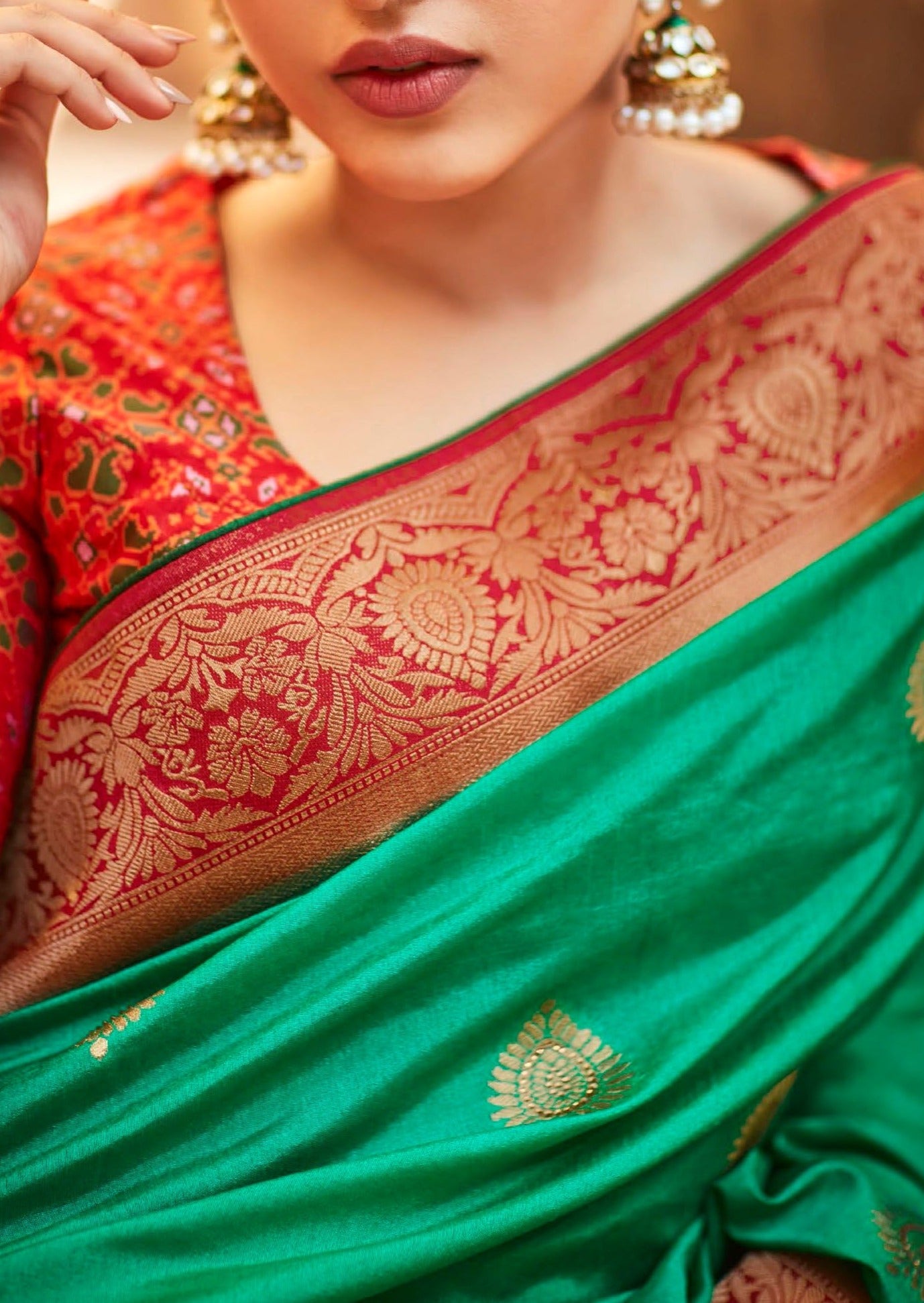 Handwork Banarasi Patola Silk Green Handloom Saree