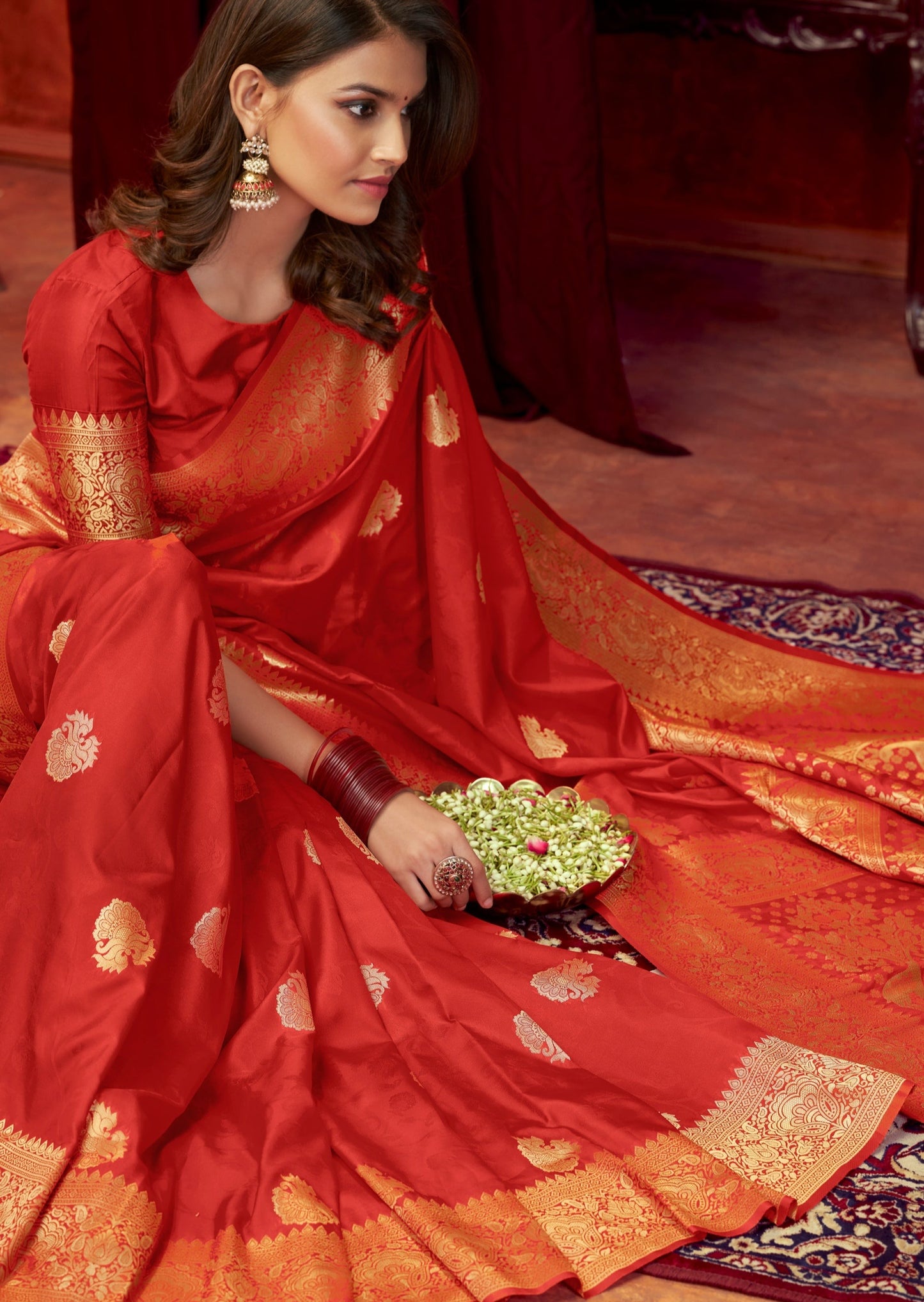 Pure Silk Weaving Red Handloom Banarasi Saree