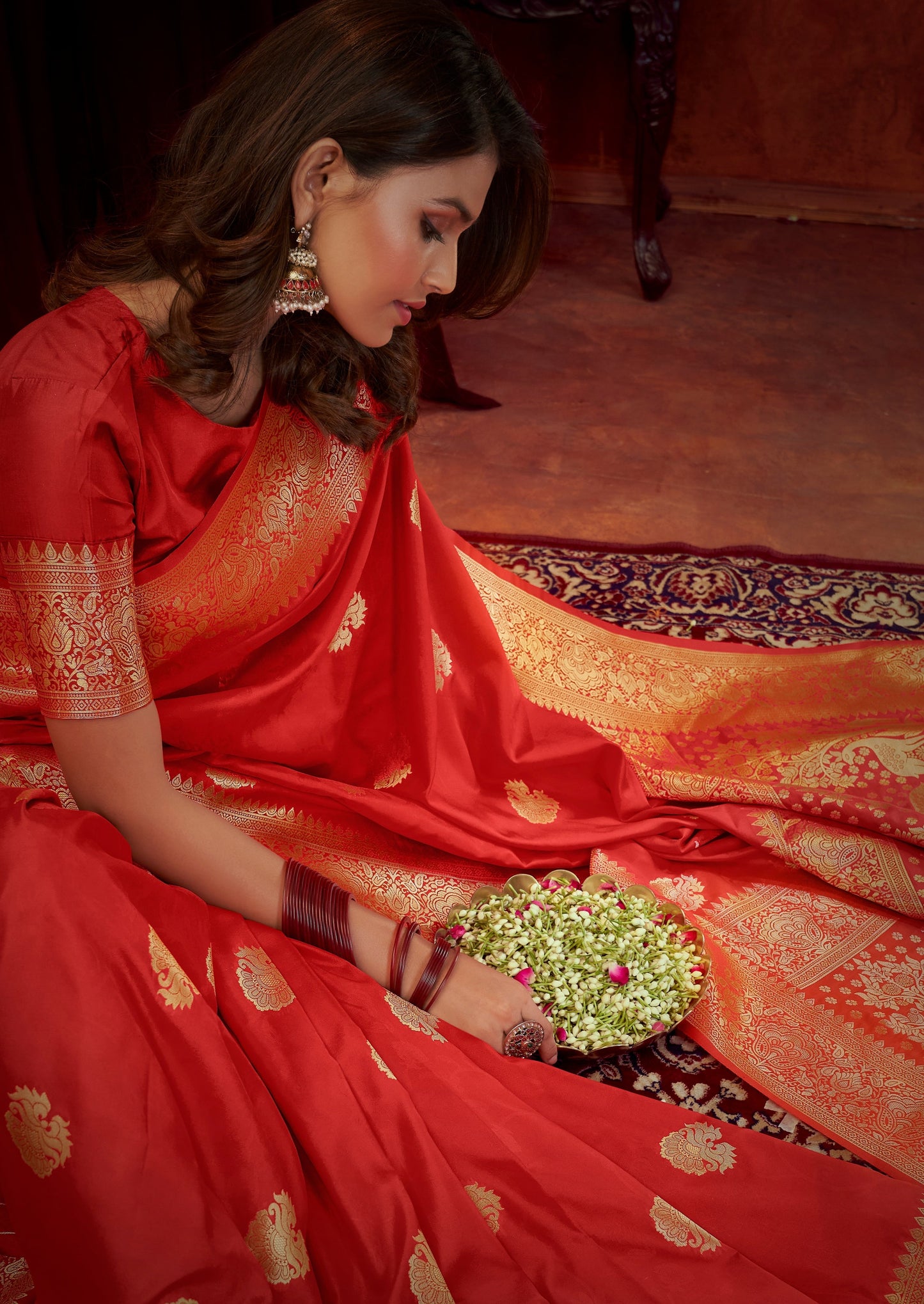 Pure Silk Weaving Handloom Banarasi Saree