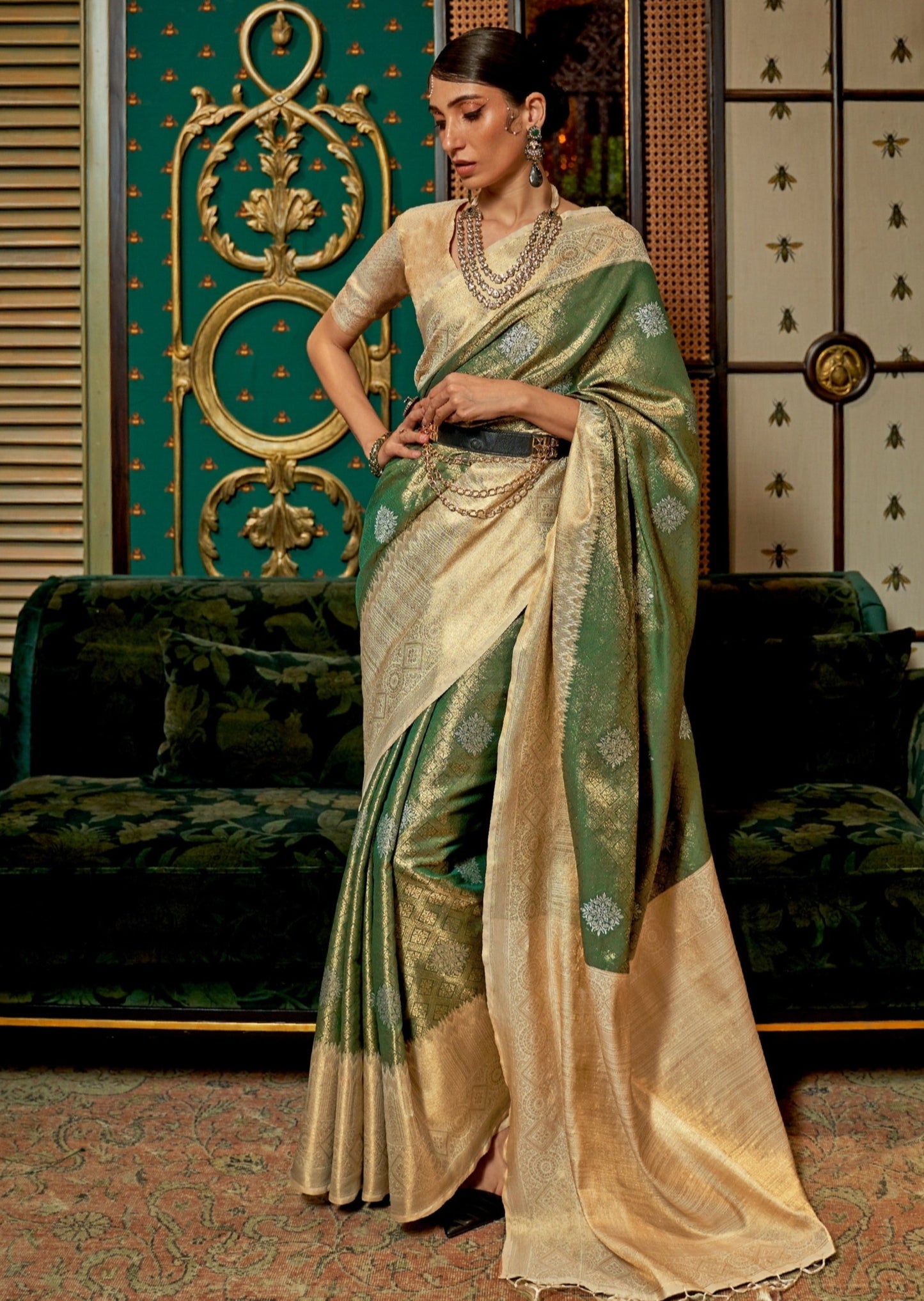 Best saree brands in India usa uk for Banarasi silk saree with contrast blouse.