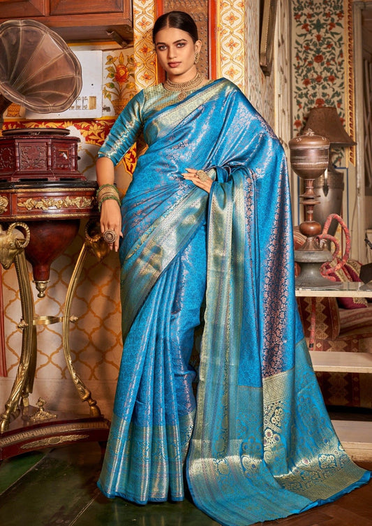 Kanchipuram pattu saree online in turquoise blue colour perfect for wedding wear and bridal look.
