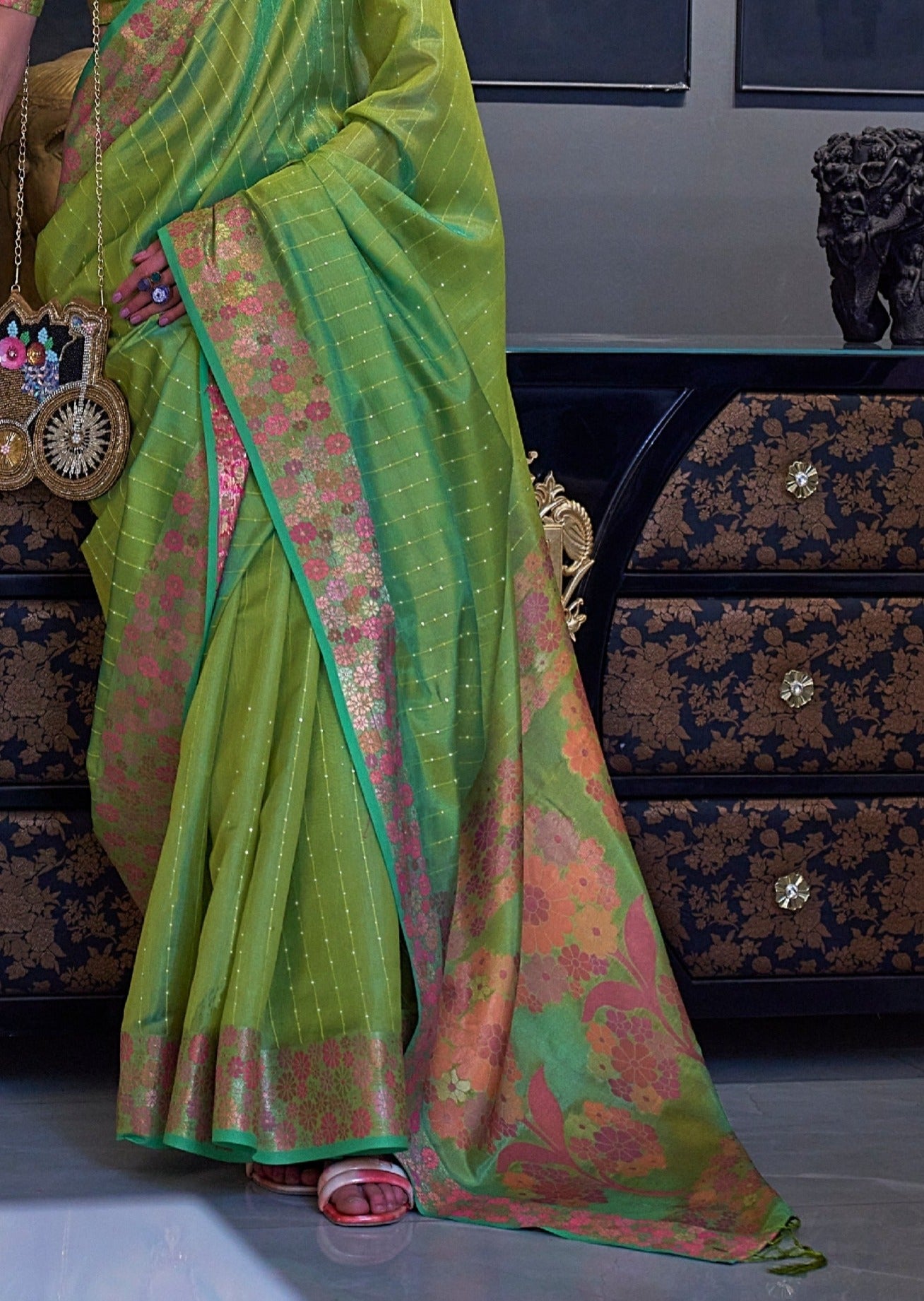 Saree pallu