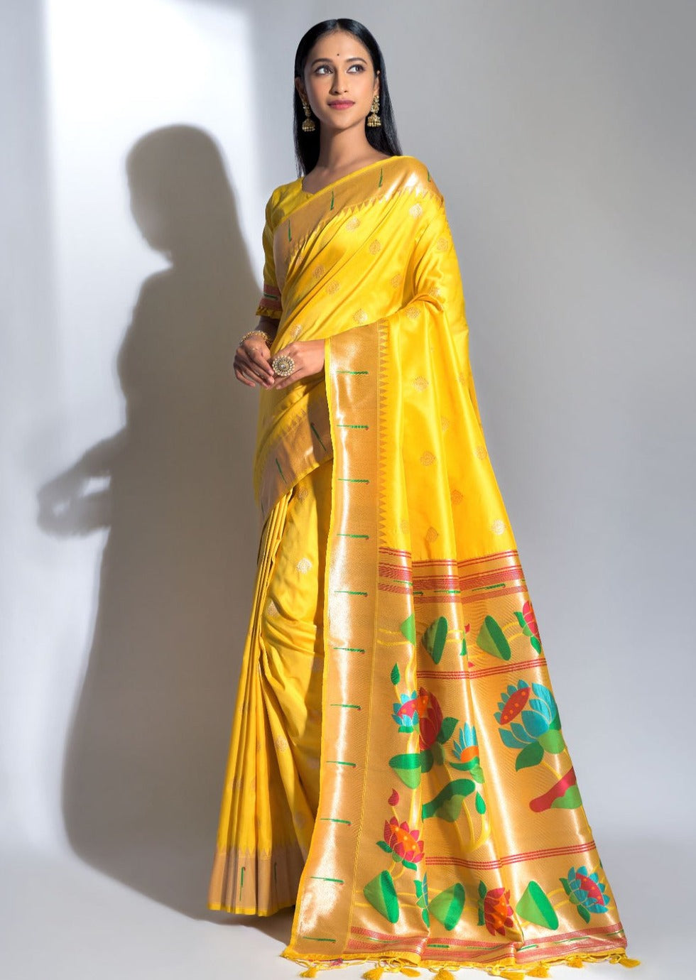 Pure paithani handloom silk sunshine yellow saree online shopping for bride.