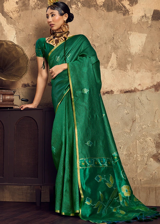 Handloom Weaving Silk Emerald Green Patola Saree with Zari Work